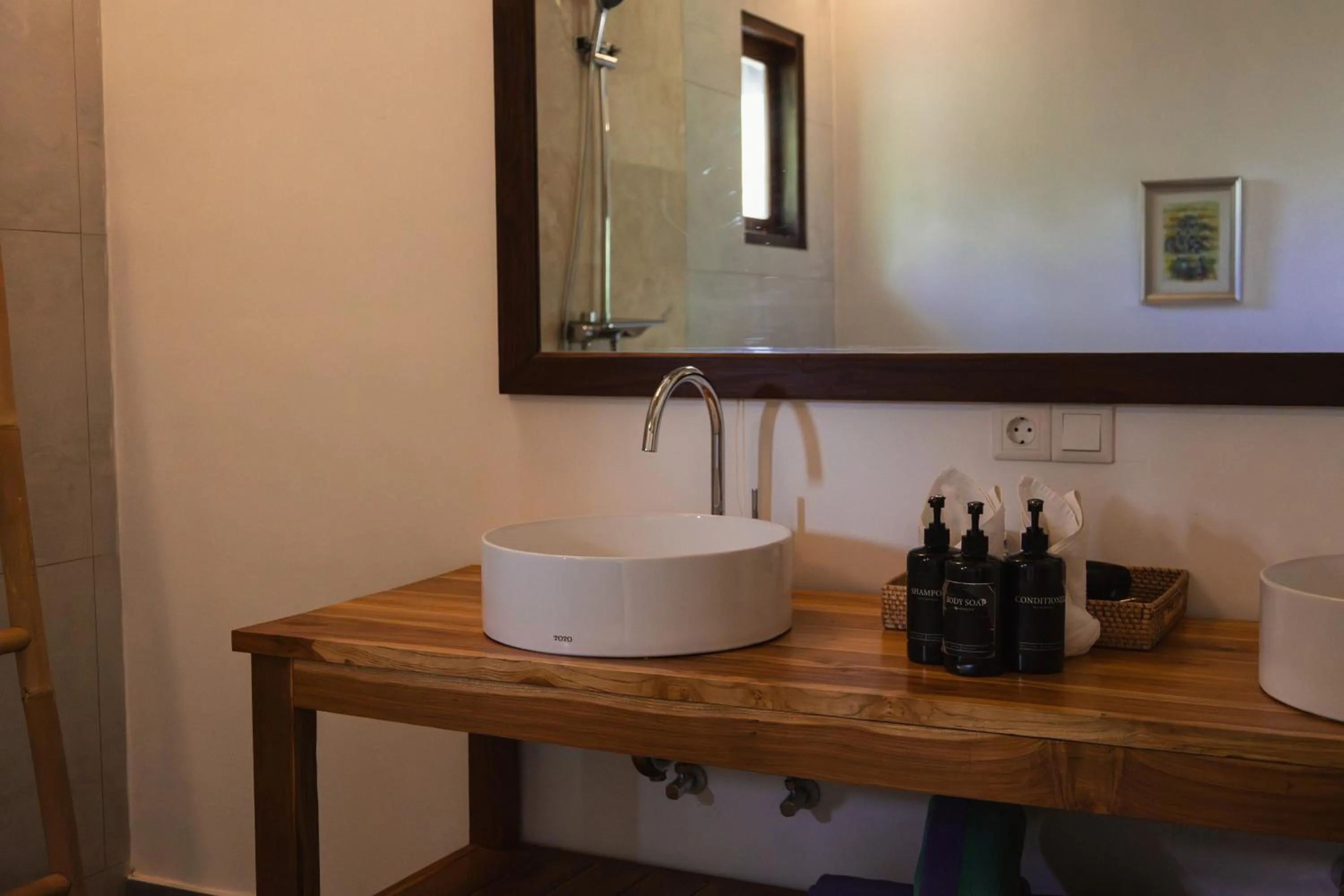 Bathroom in Villa Penyu Gili Trawangan