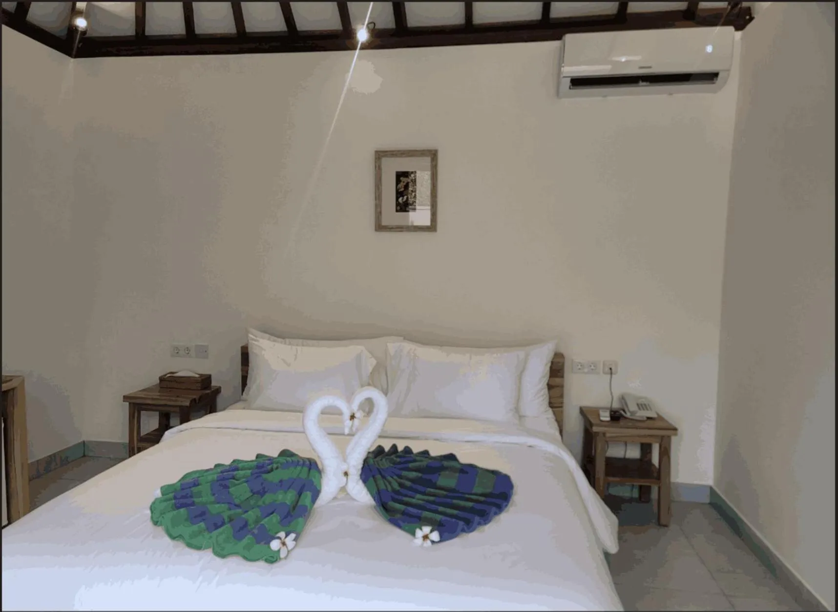 View (from property/room), Bed in Villa Penyu Gili Trawangan