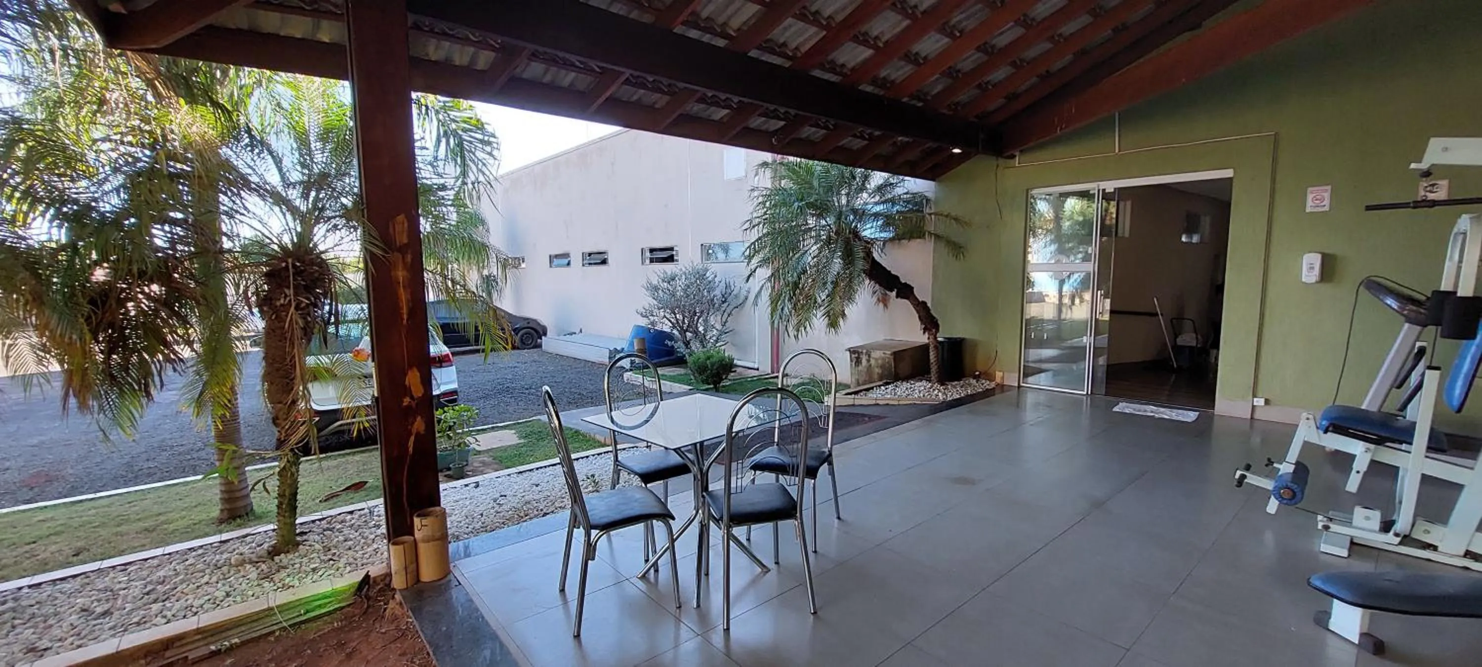 Balcony/Terrace in Emmis Park Hotel