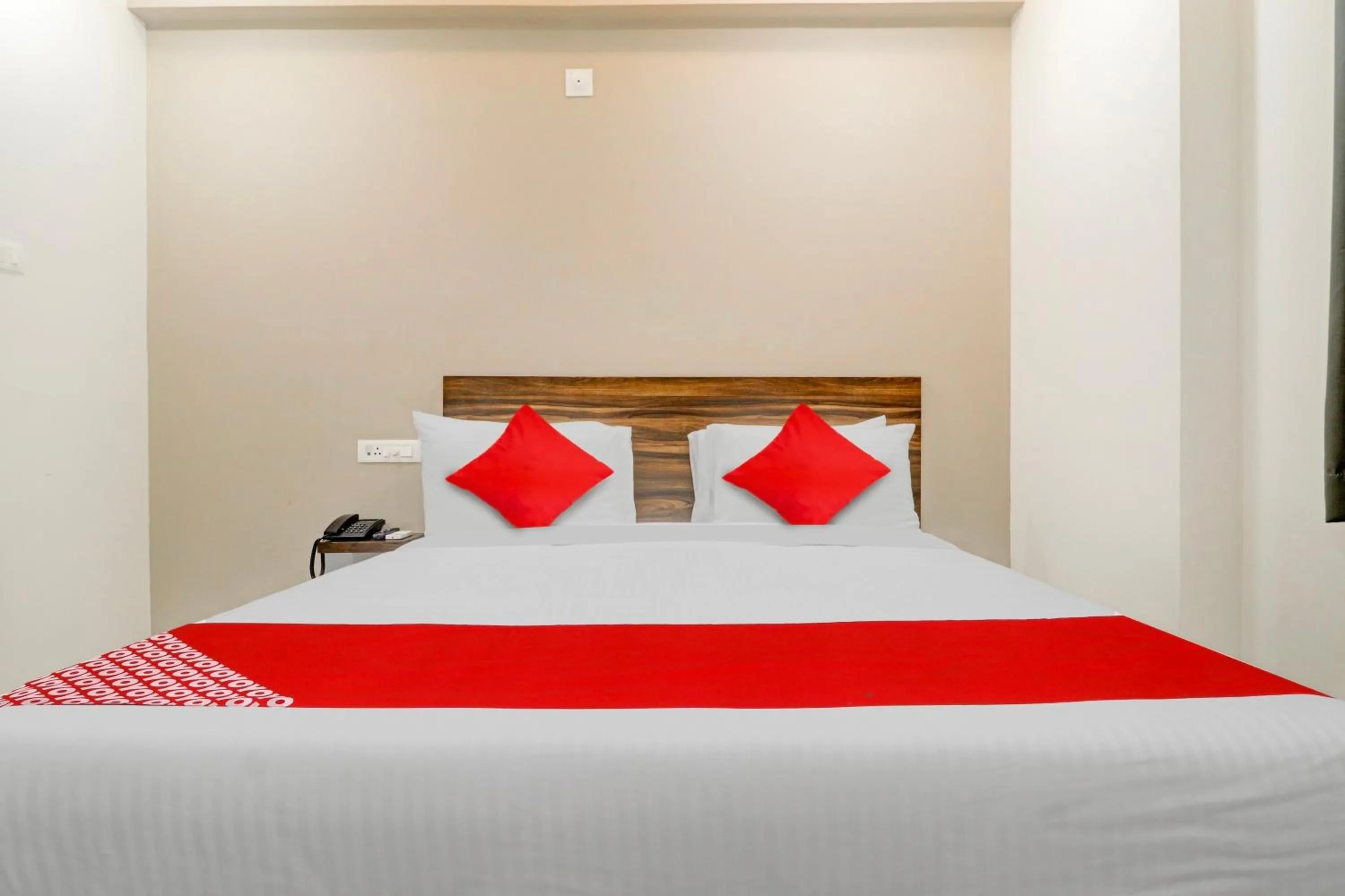 Bedroom, Bed in Hotel O Prime Time Hotel