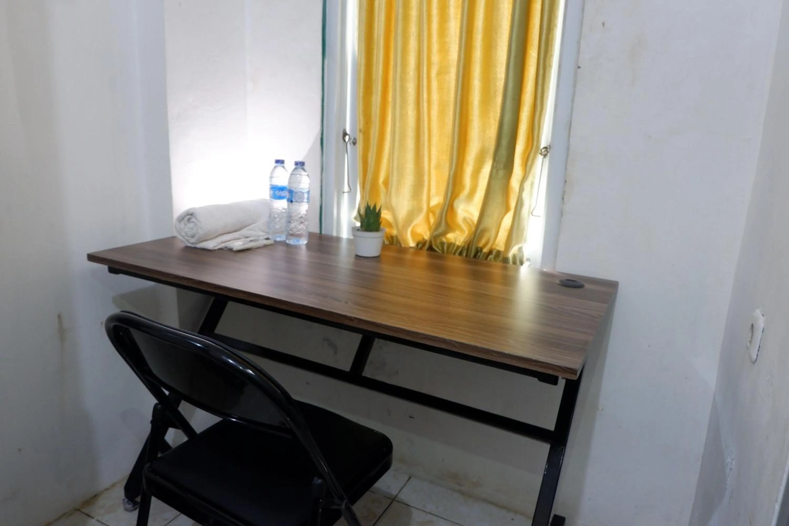 hair dresser in Kasmarani Homestay