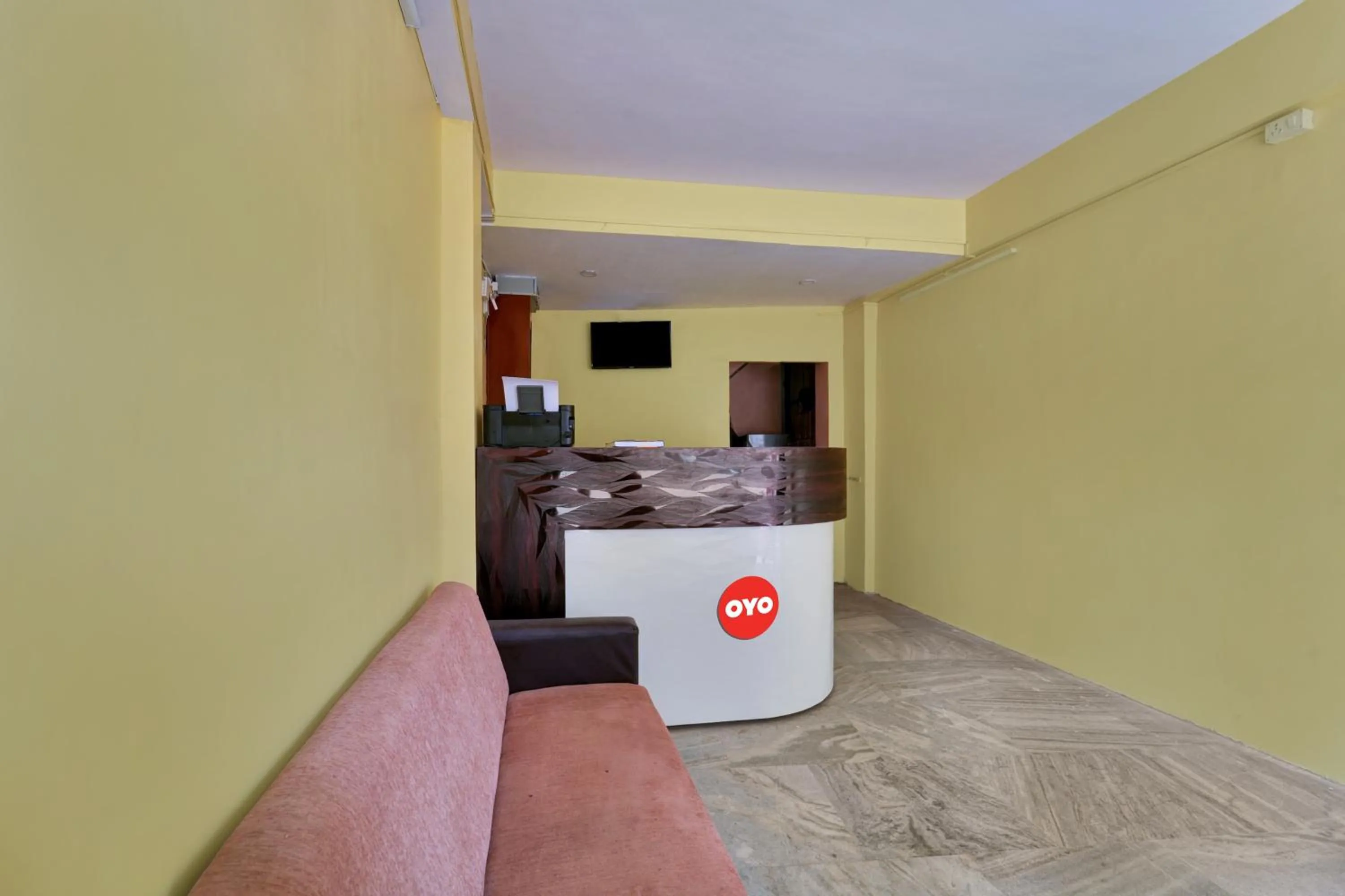 Lobby or reception in Super Hotel O Mahal Inn