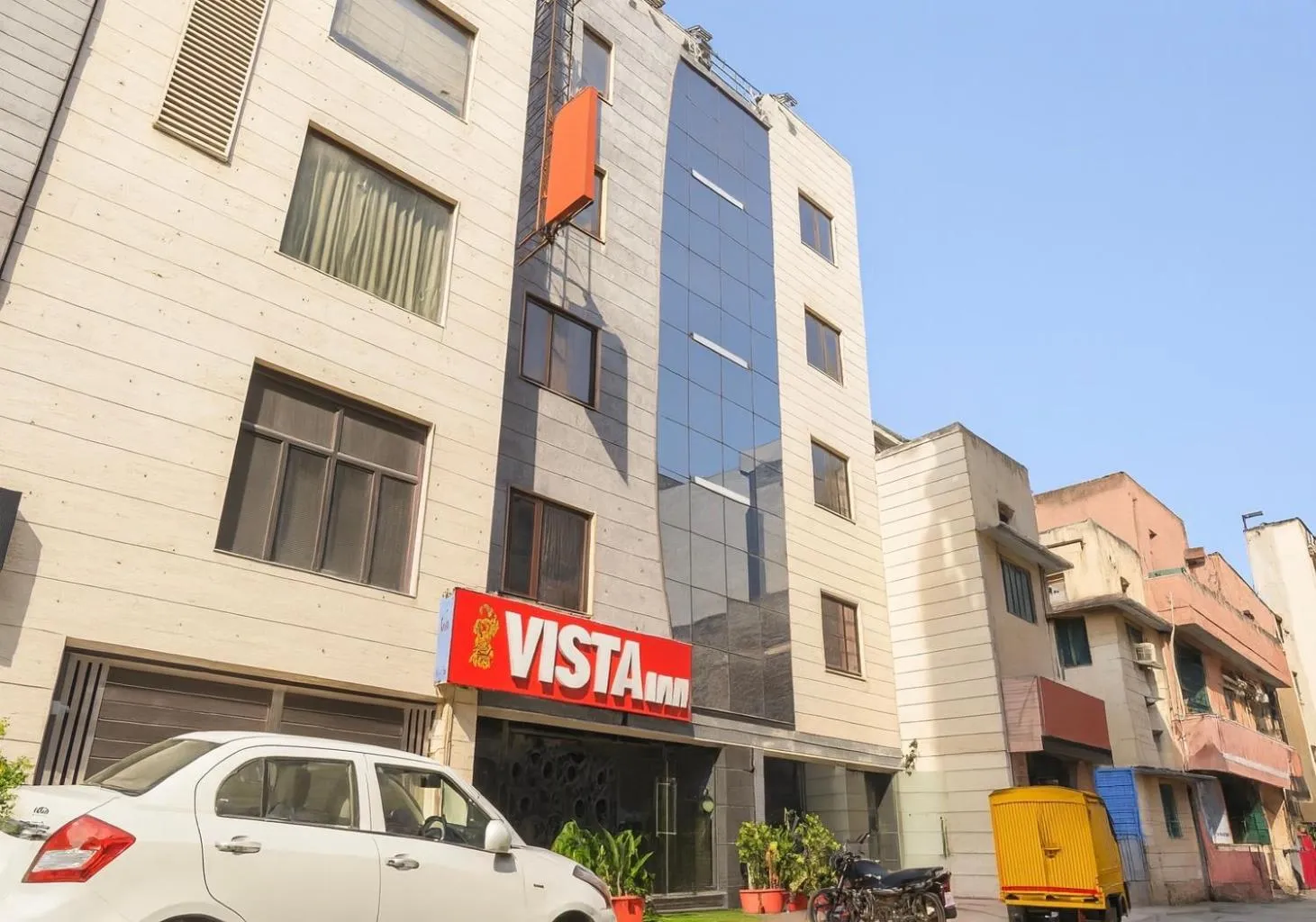 Hotel Vista Inn, Karol Bagh, New Delhi - Near Metro