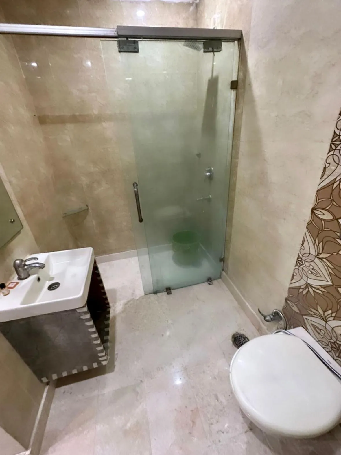 Hotel Vista Inn, Karol Bagh, New Delhi - Near Metro