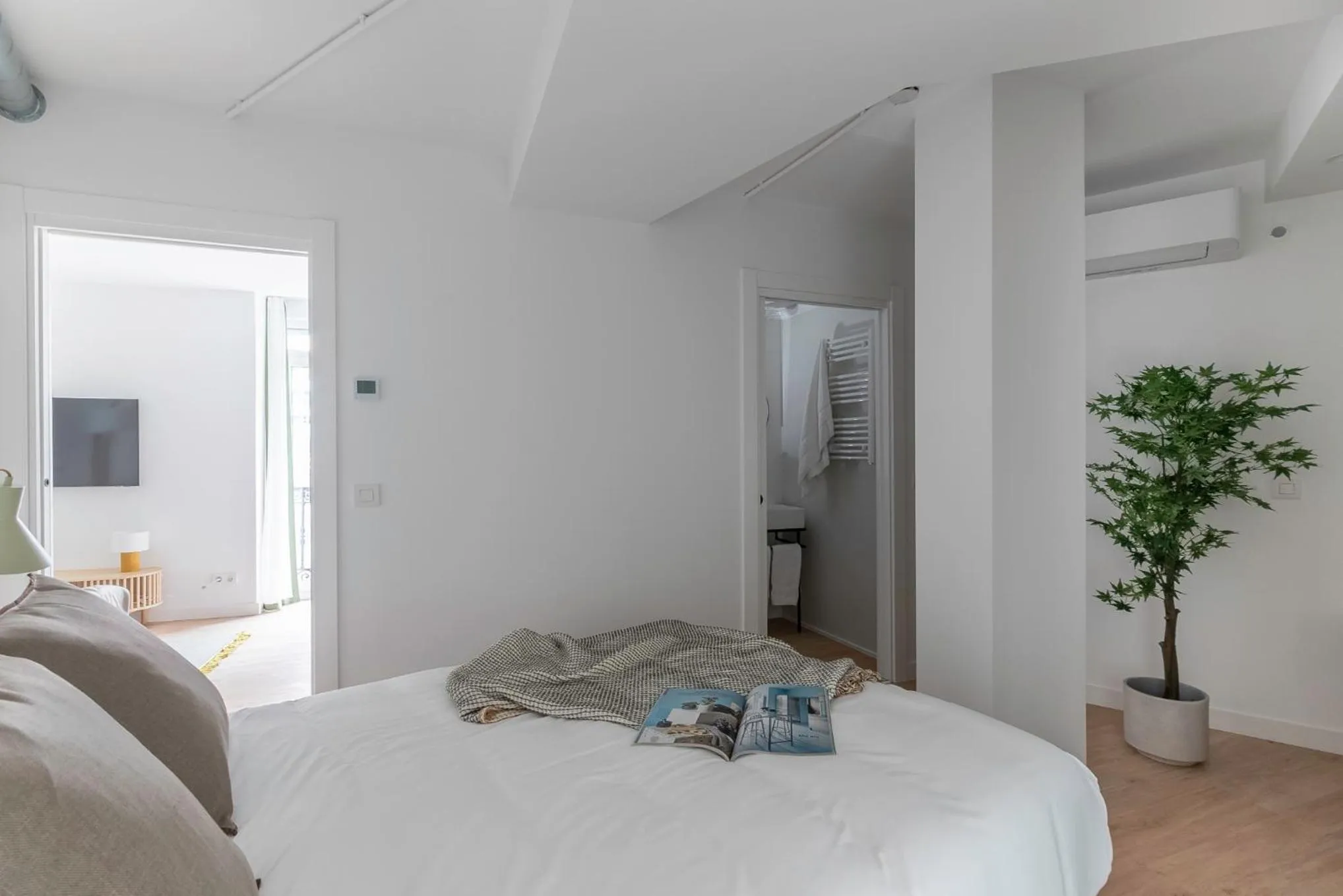 Bedroom, Bed in B48 Bilbao Abando