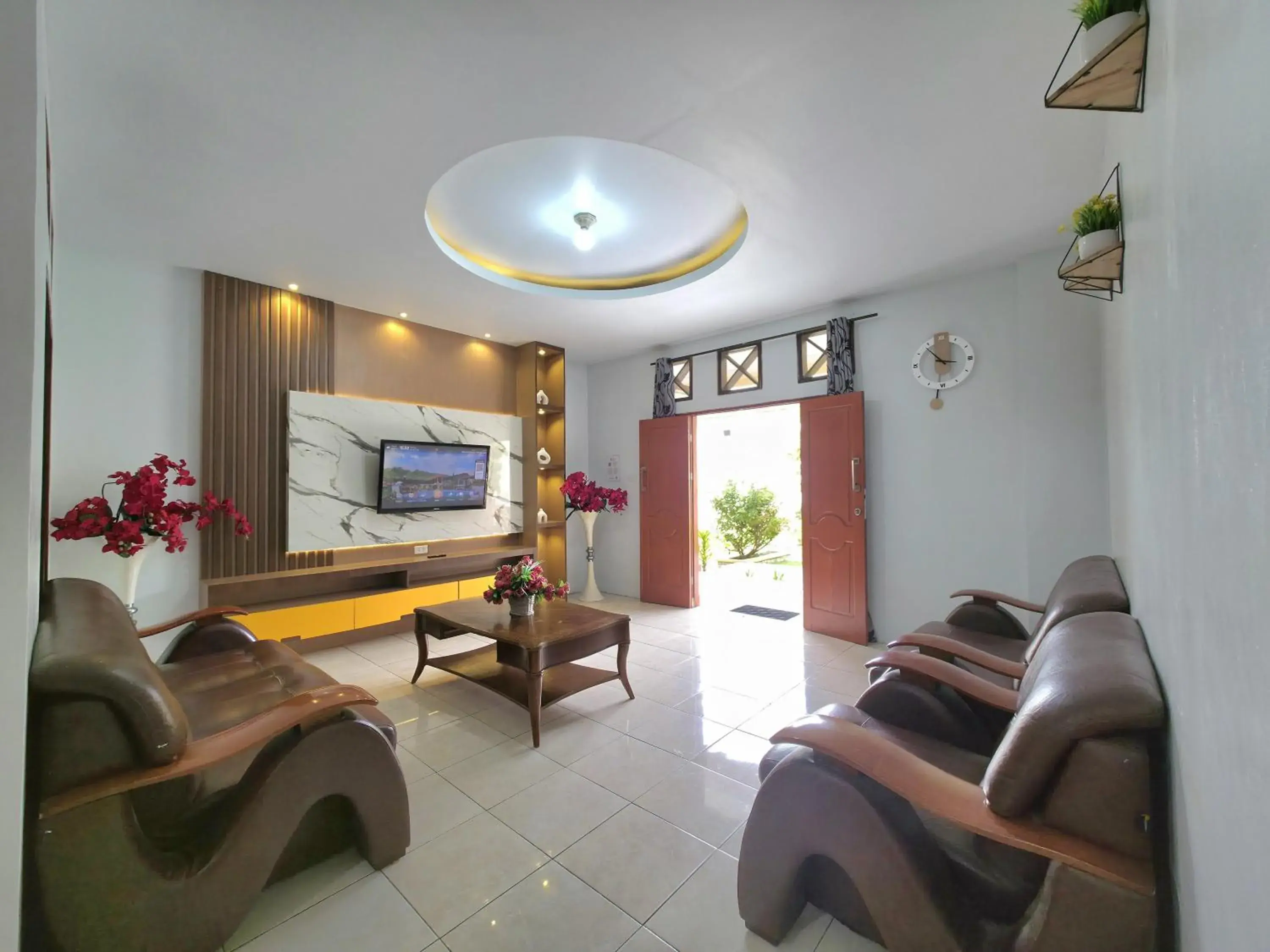 Three-Bedroom Suite in Thyesza Hotel Resort Three-Bedroom Suite in Thyesza Hotel Resort