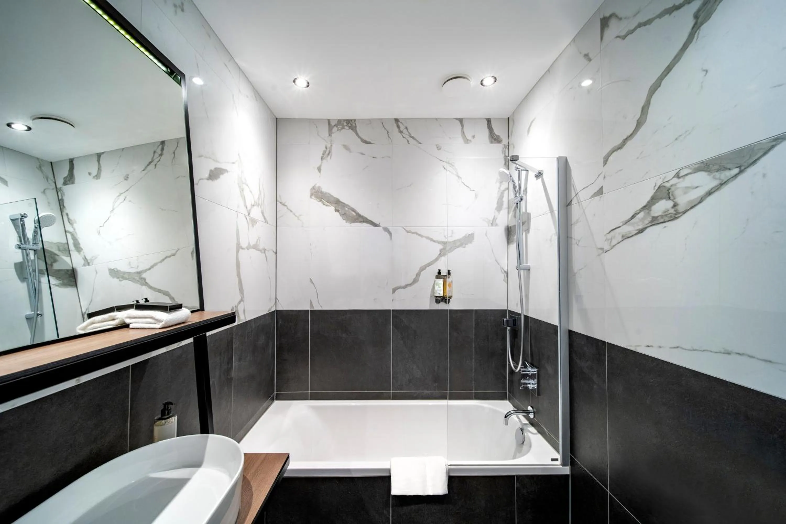 Bathroom in Hotel Nes Amsterdam