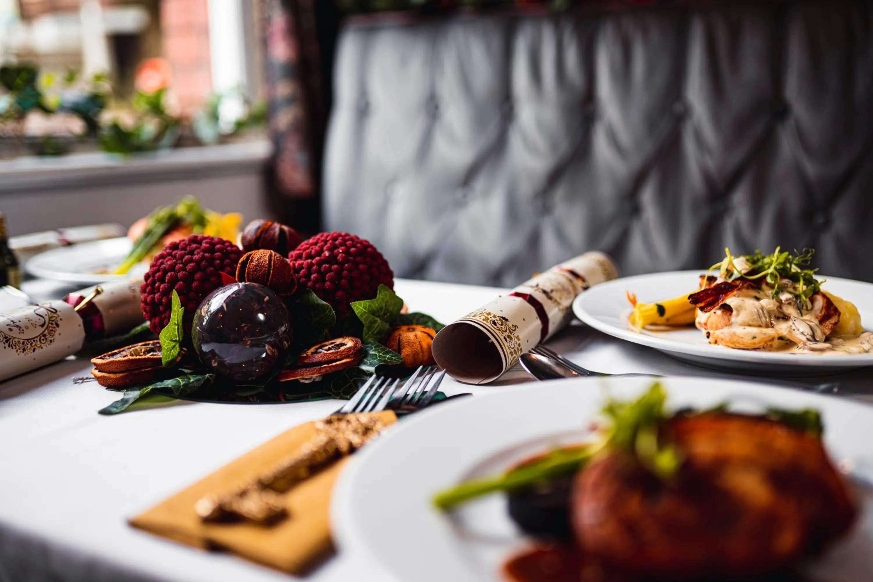 Food and drinks in Borough Arms Hotel