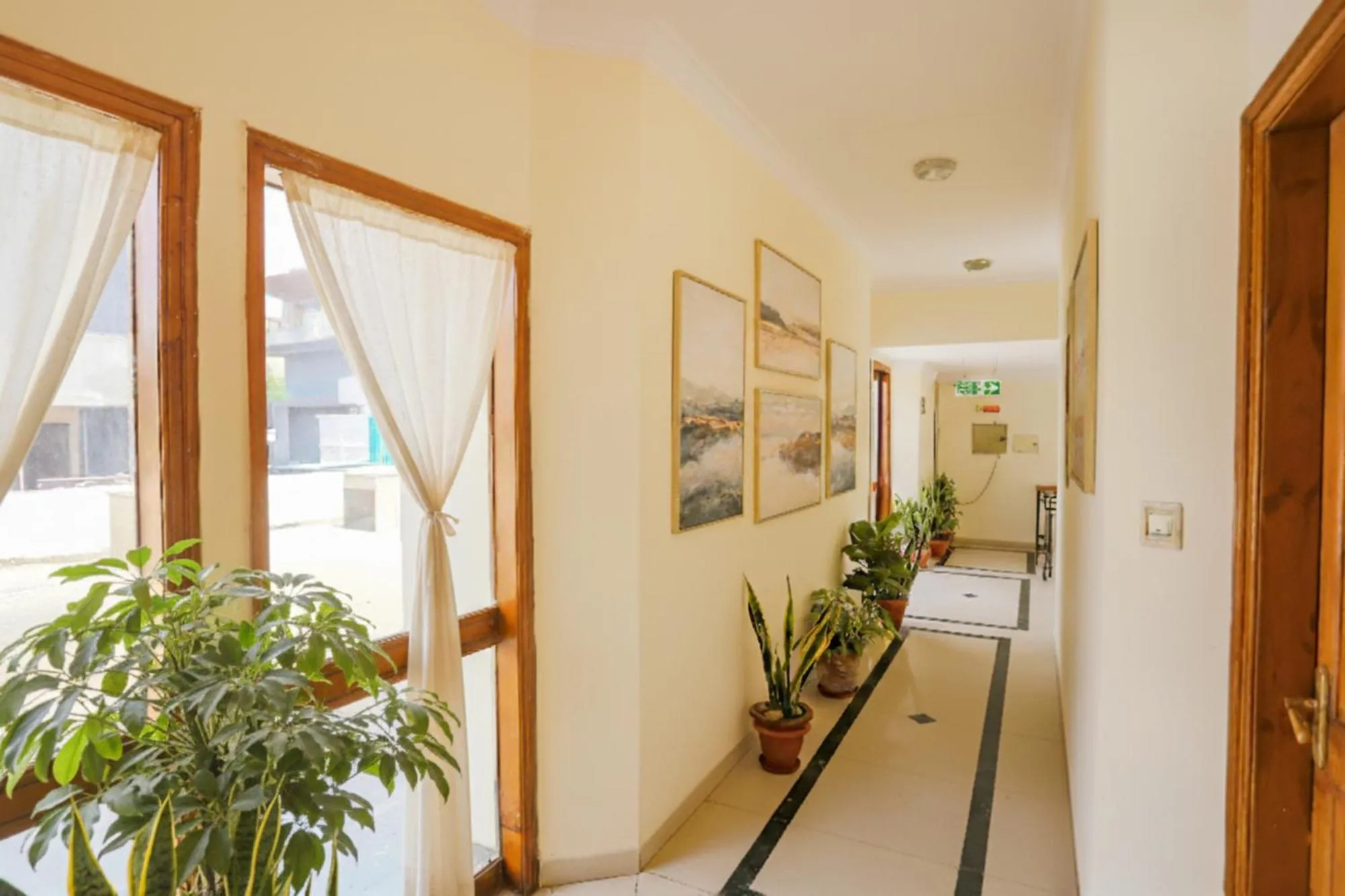 Lobby or reception in FabHotel Altus