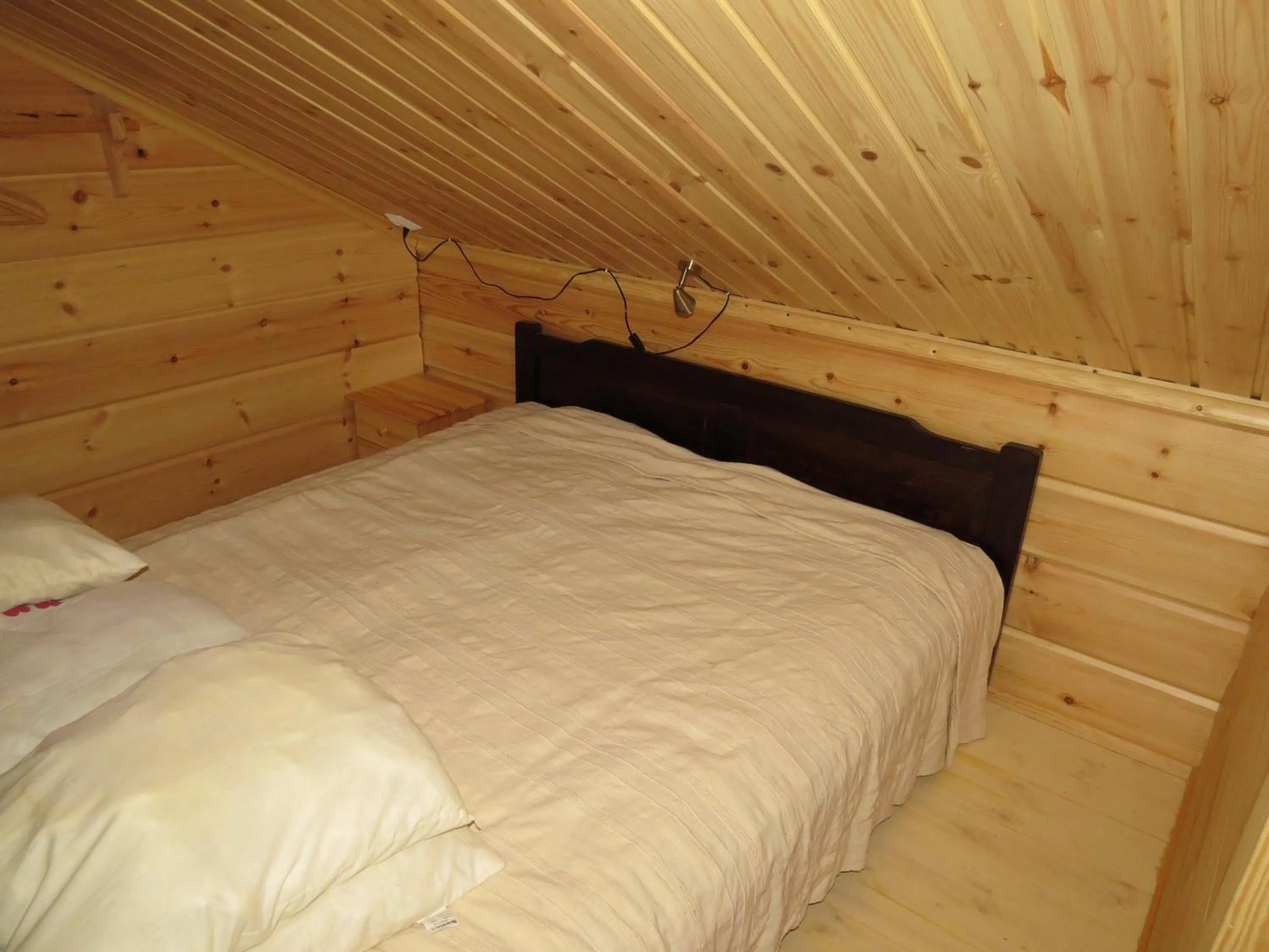 Bedroom, Bed in Arctic Polar Holiday Village