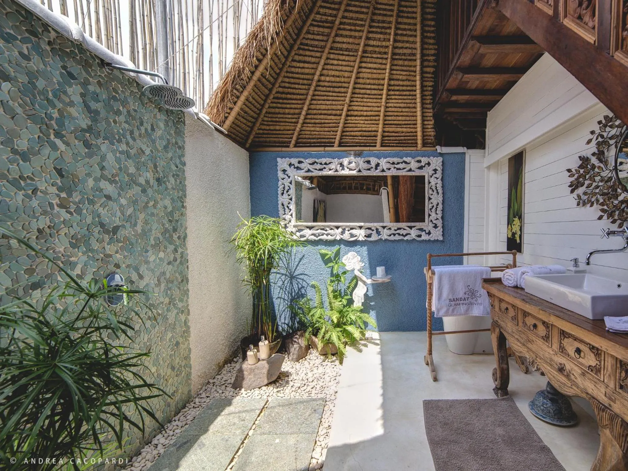 One-Bedroom Lumbung House with Pool View in Sandat Glamping Tents