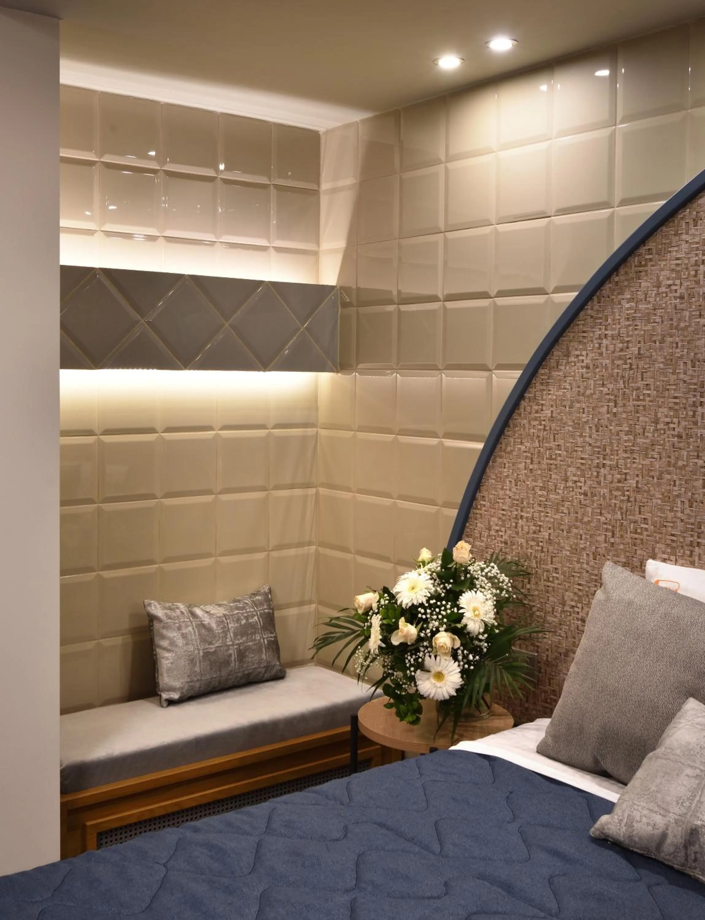 Decorative detail, Bed in CORYLUS Luxury Rooms & Suites