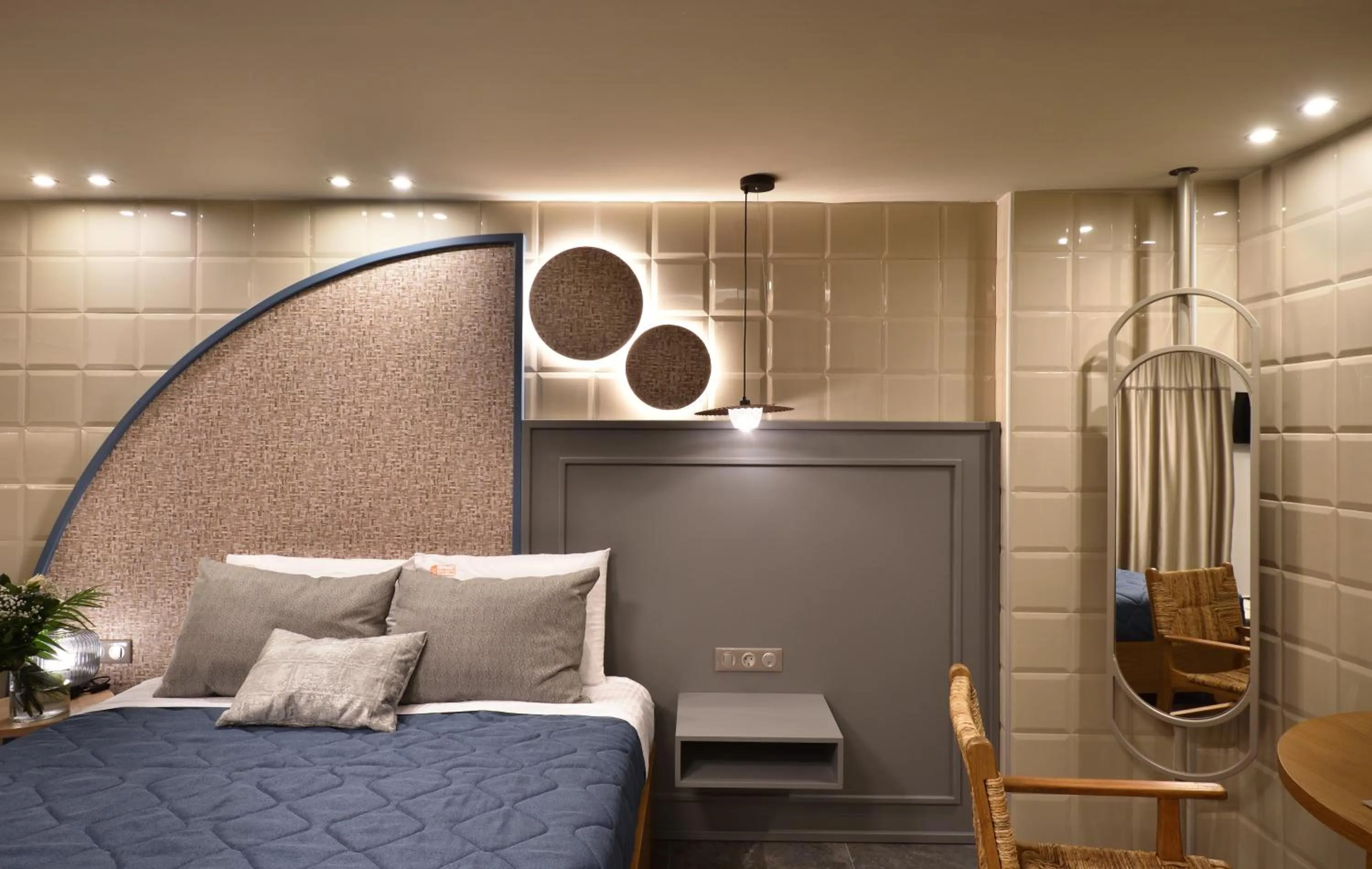 Bedroom, Bed in CORYLUS Luxury Rooms & Suites