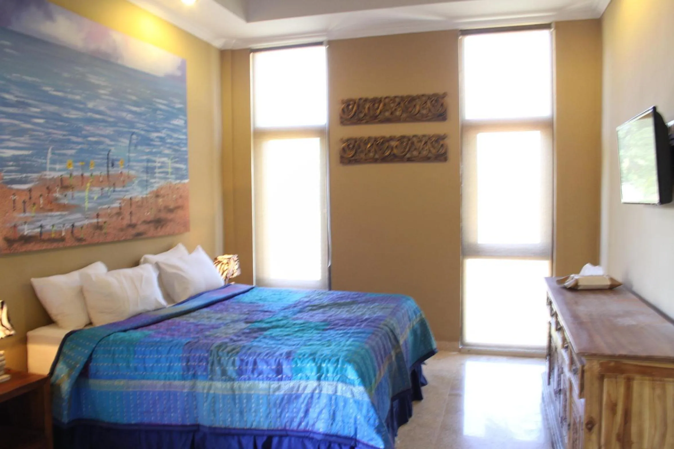 Bedroom, Bed in Bayshore Residence