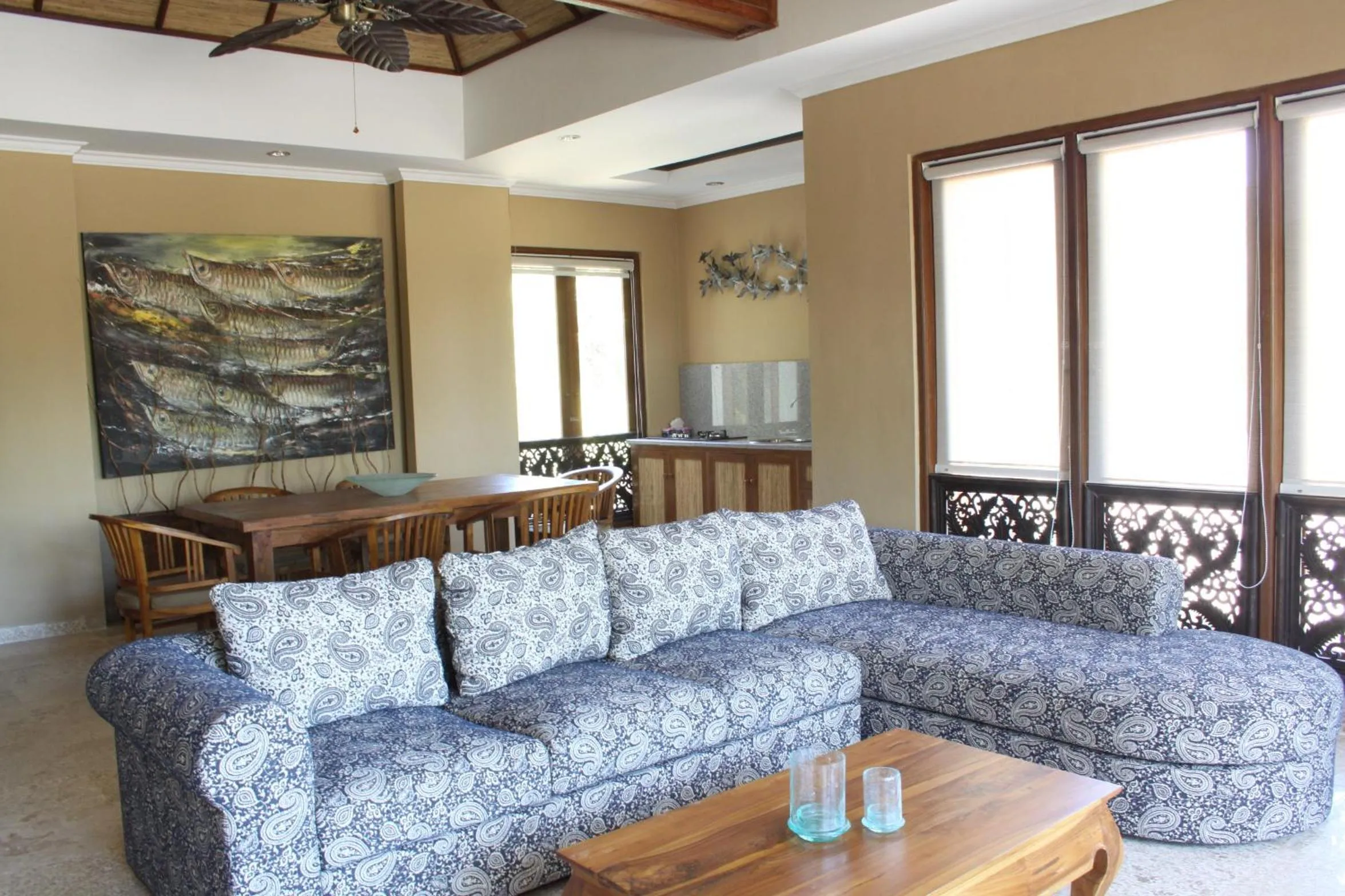 Living room in Bayshore Residence