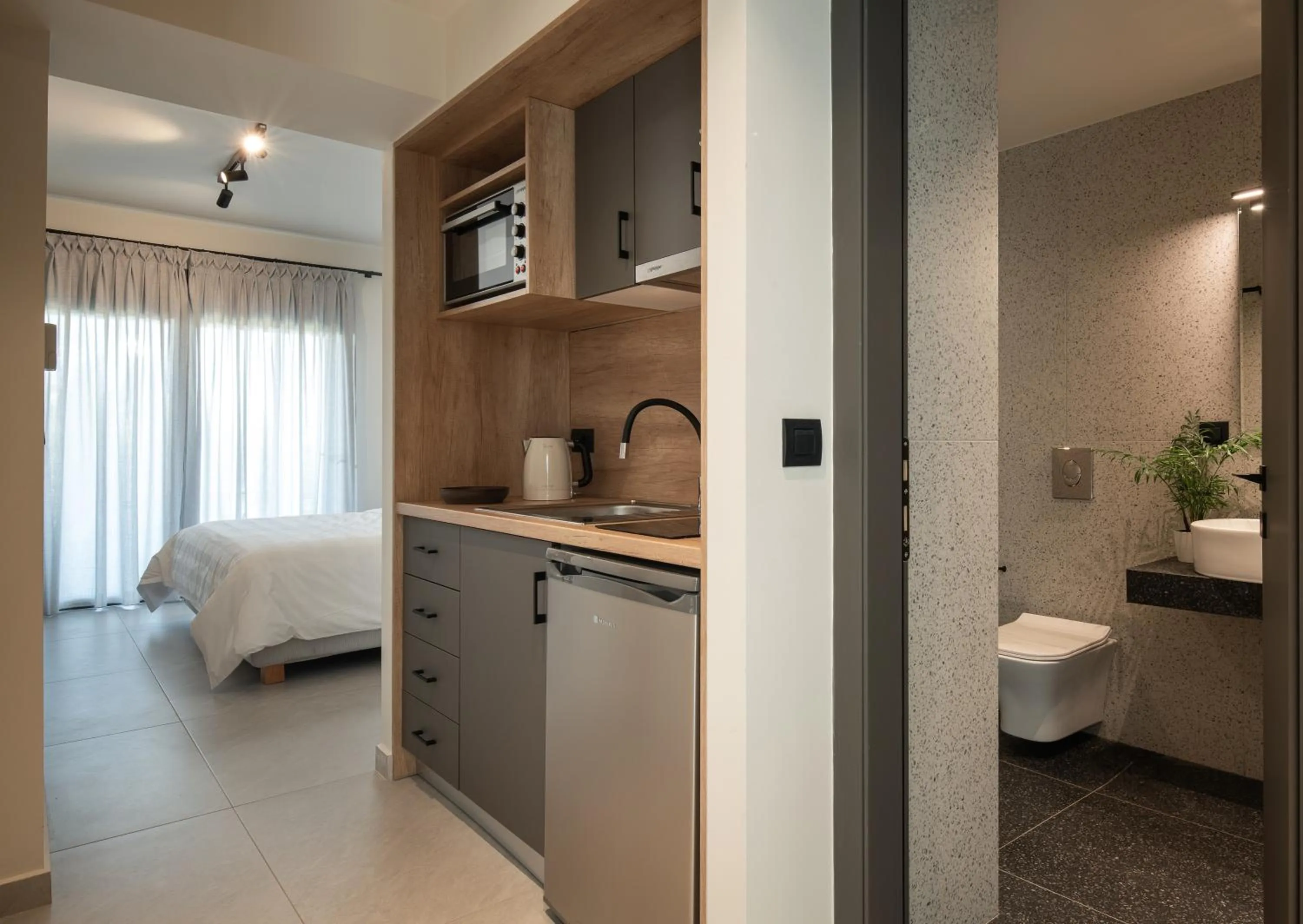 Kitchen or kitchenette, Bed in ENARIA