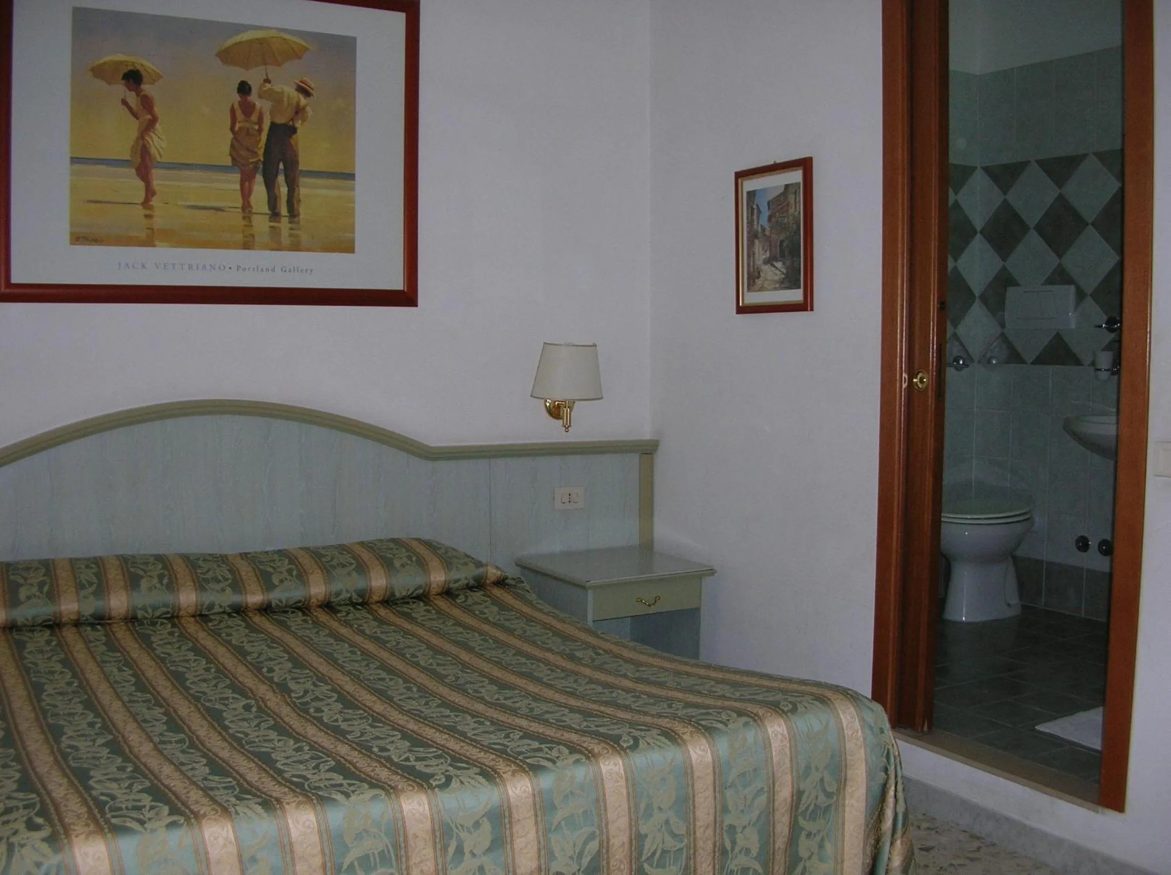 Bed in Gioia Guest House