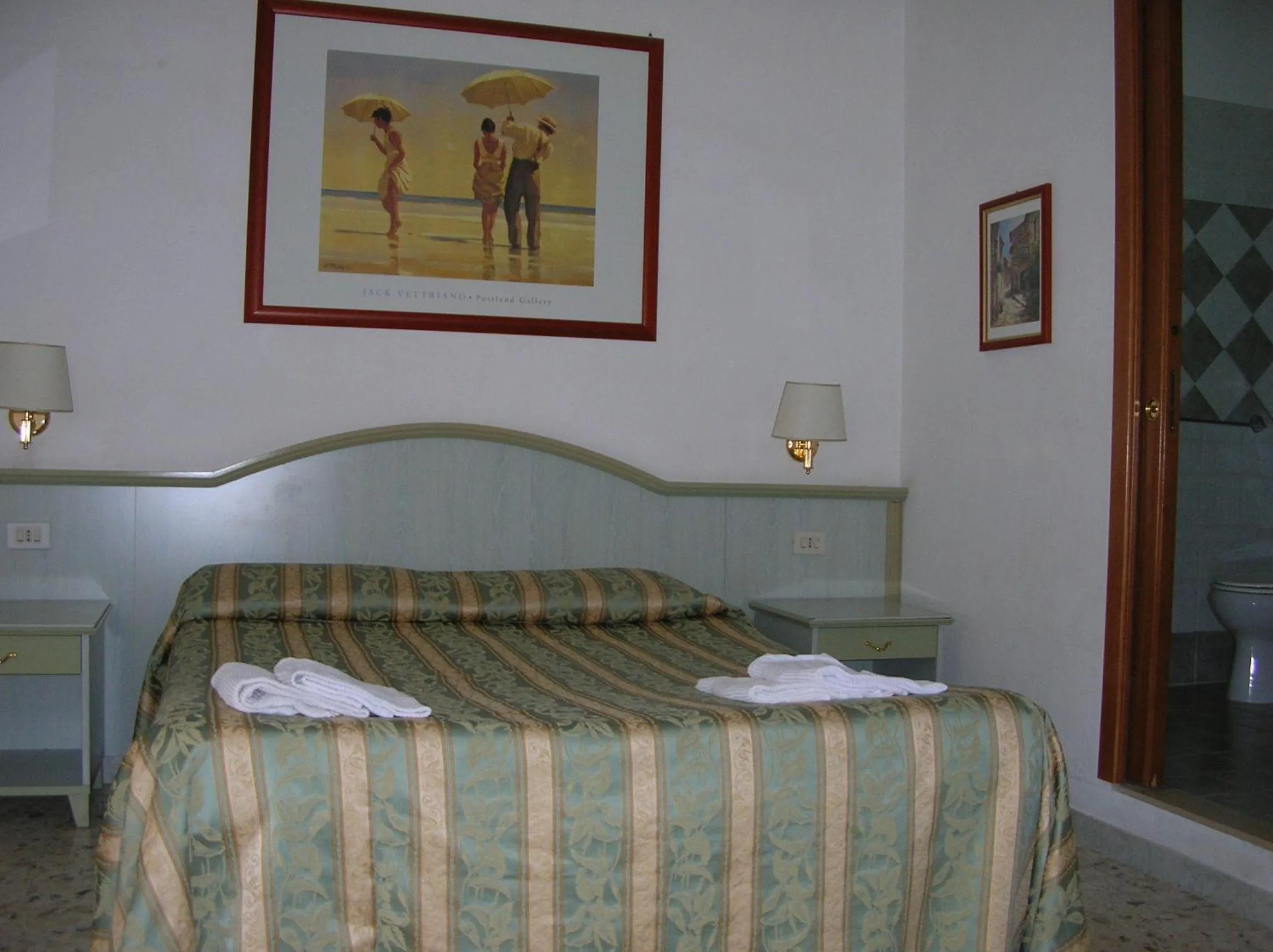 Bed in Gioia Guest House