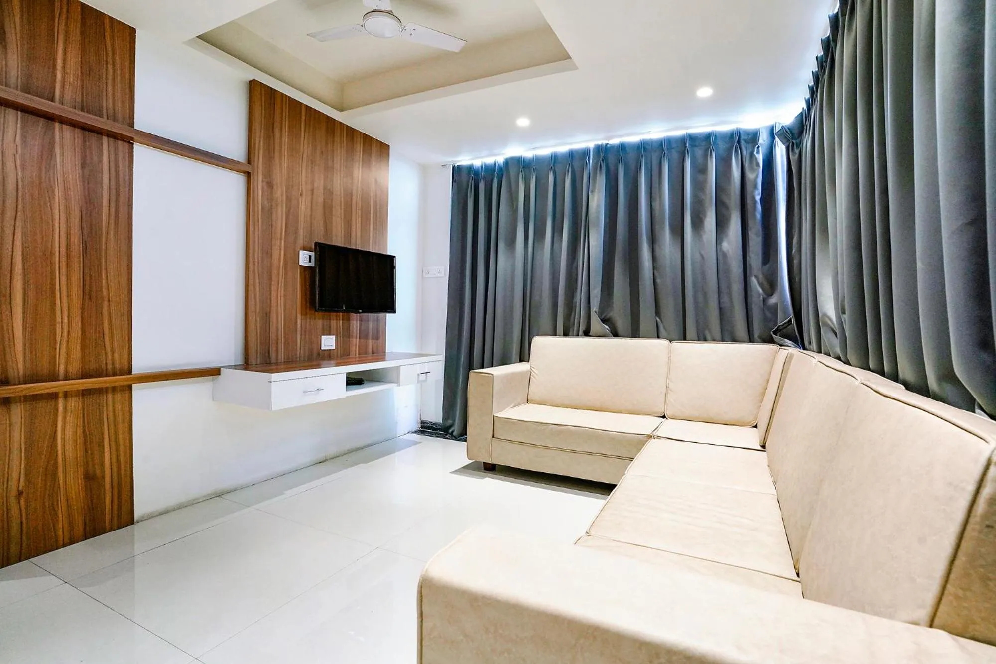 Seating area in FabHotel The Nashik Inn - Nr Vijay Mamta Theatre, Nashik Road