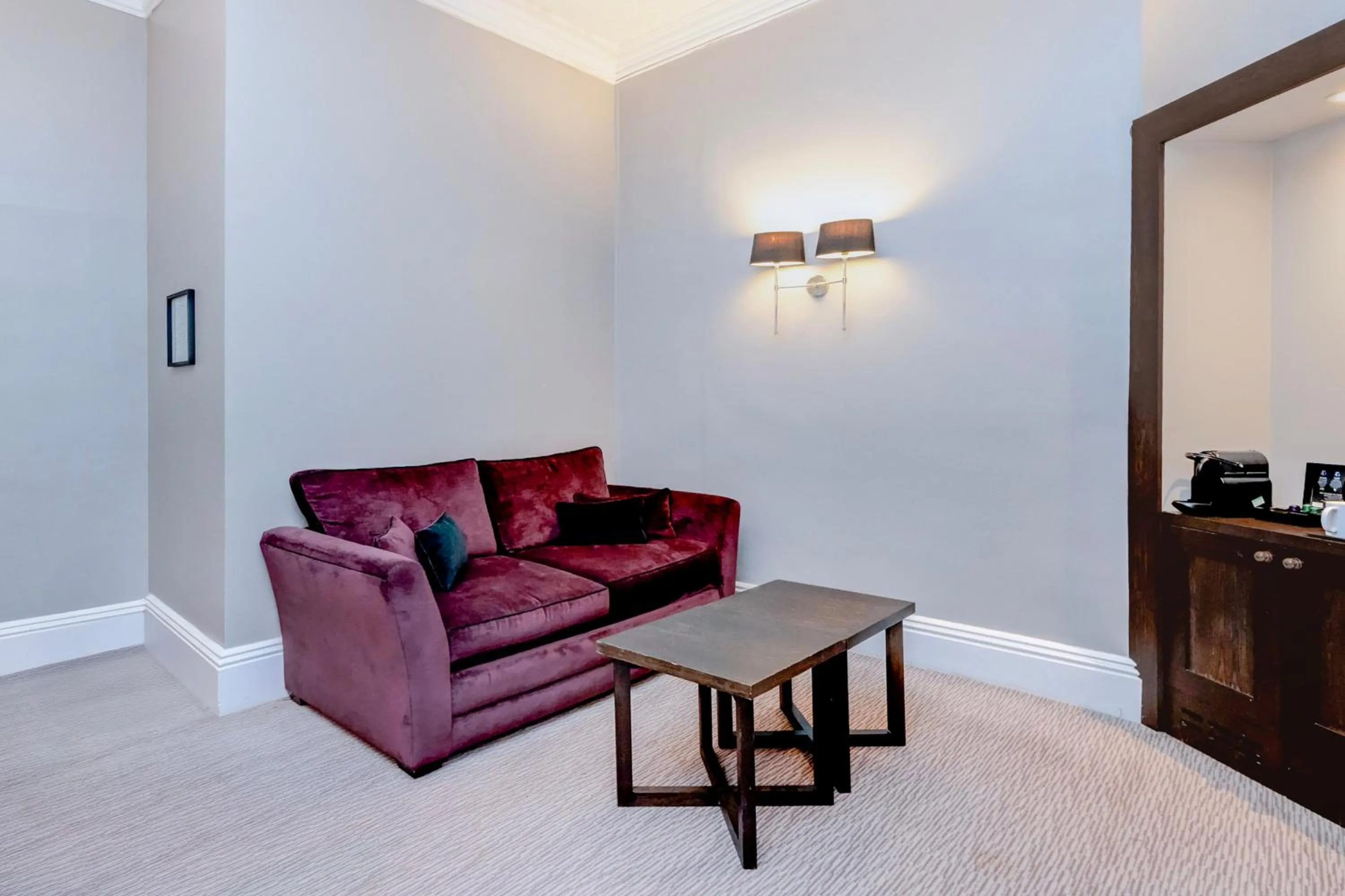 Living room in The Landmark Hotel and SPA Leisure Club Dundee By Sunday