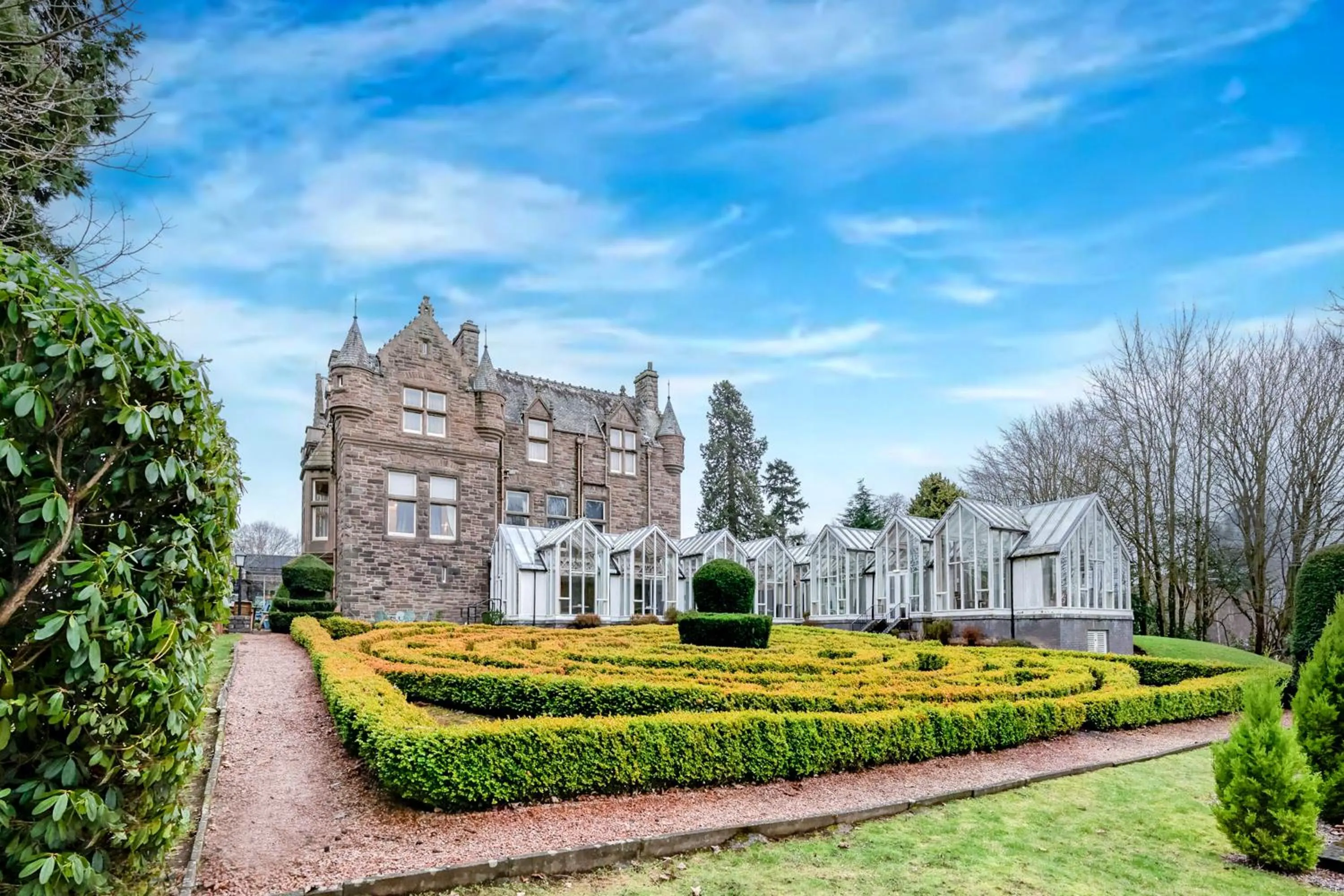 Garden in The Landmark Hotel and SPA Leisure Club Dundee By Sunday