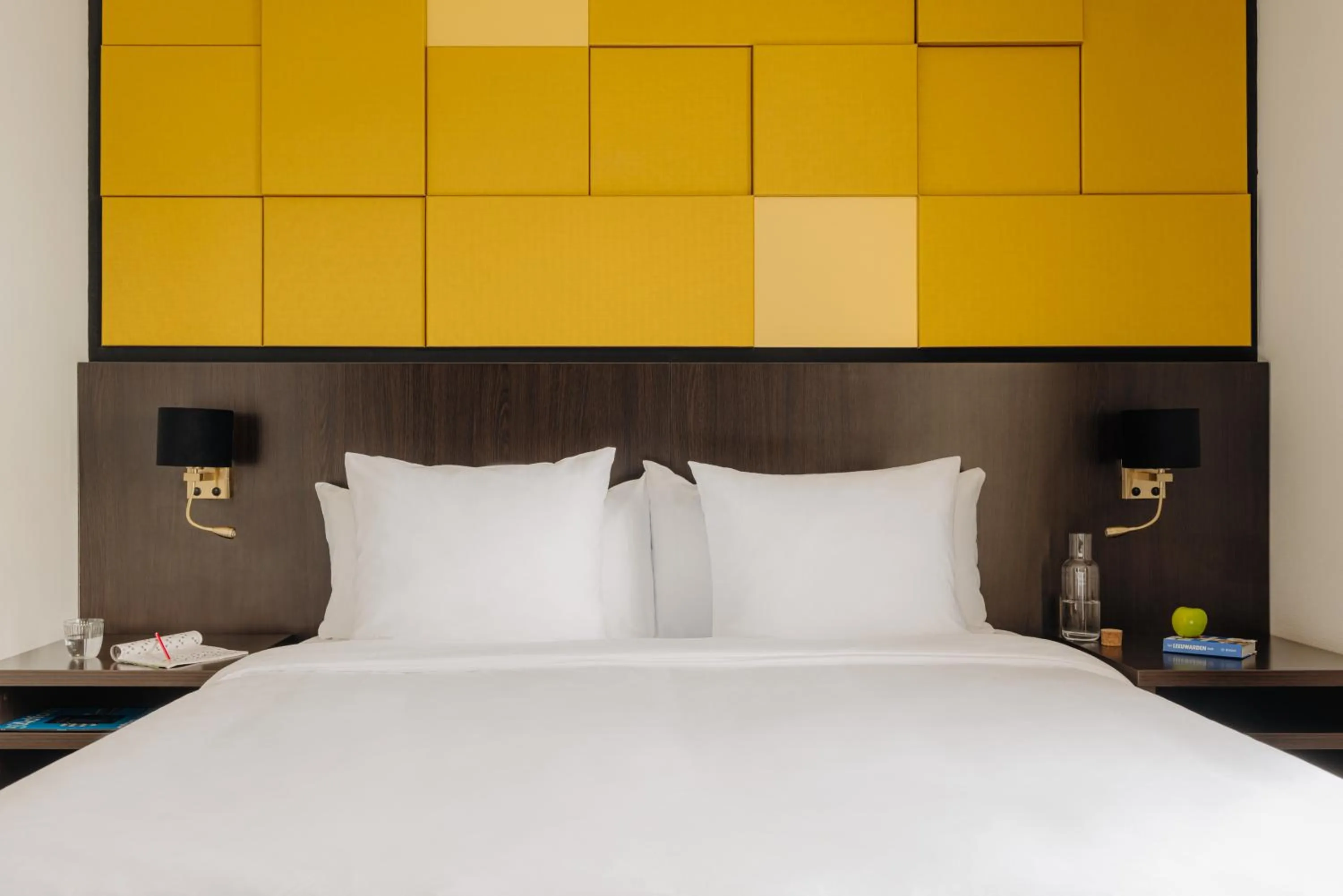 Bedroom, Bed in Leonardo Oranje Hotel Leeuwarden