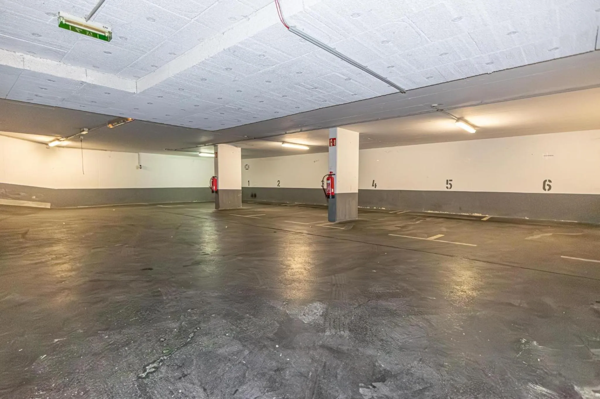 Parking in Hotel Astral Vienna