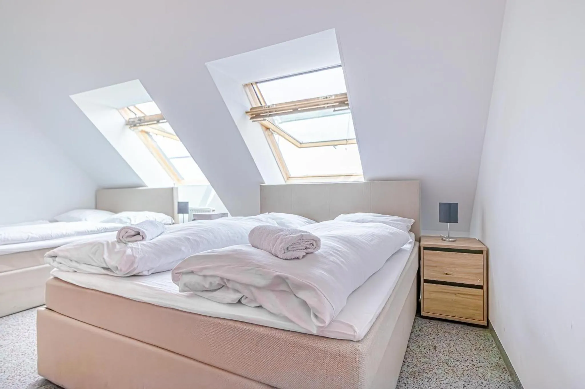 Bedroom, Bed in Hotel Astral Vienna