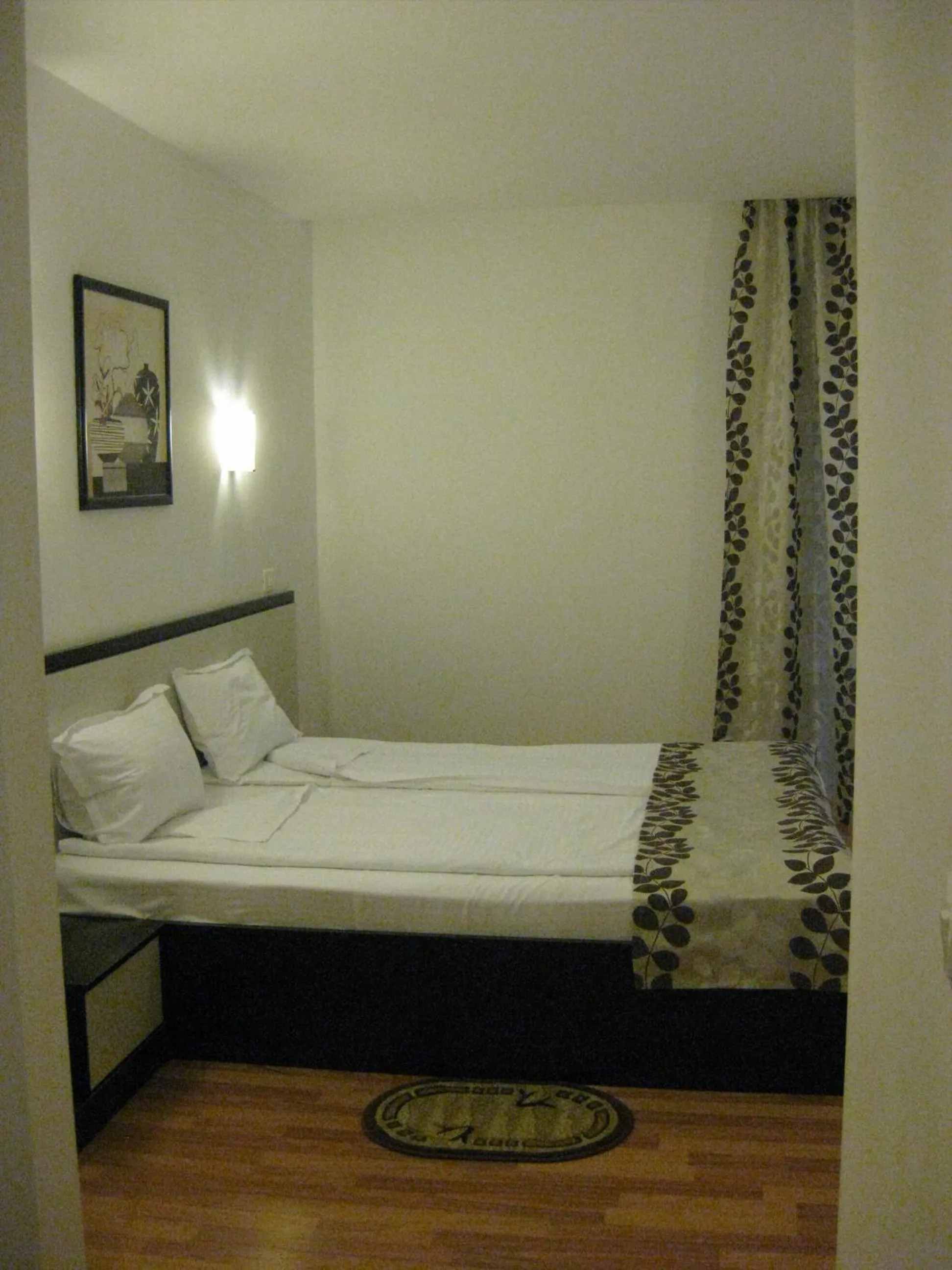 Photo of the whole room, Bed in Hotel Anina