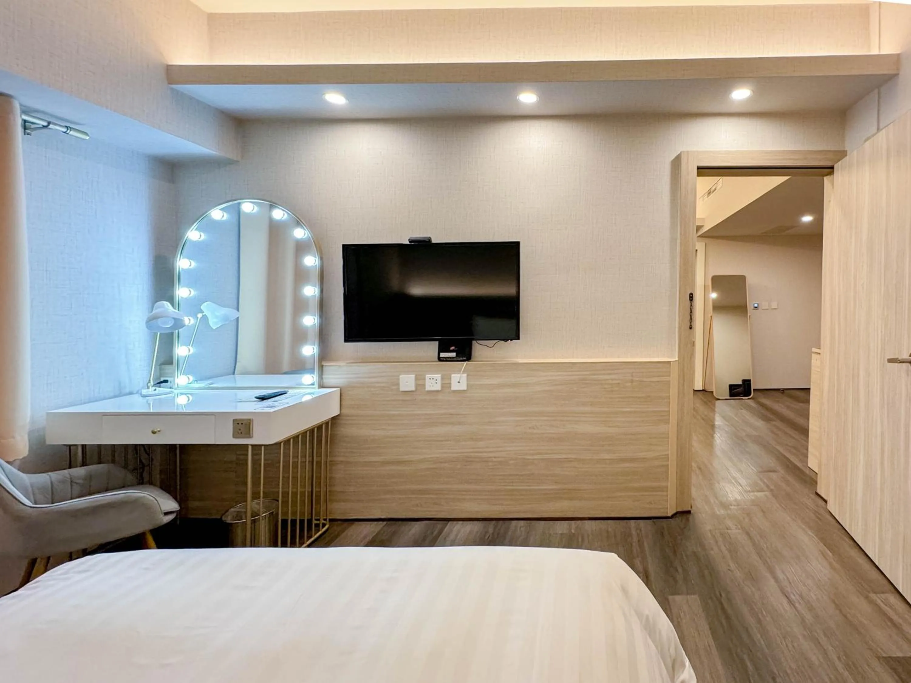 TV and multimedia in Hu House