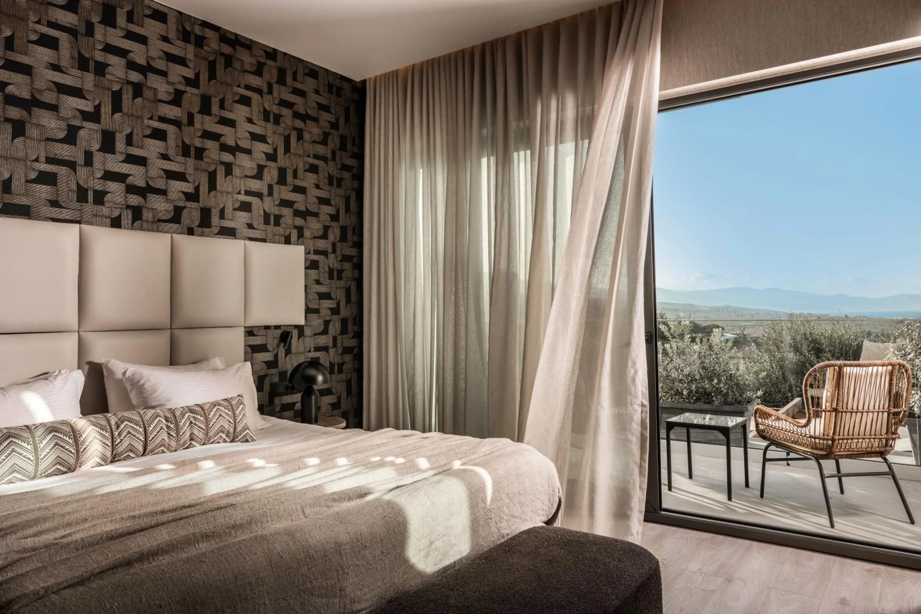 Elegance Luxury Executive Suites - Adults Only