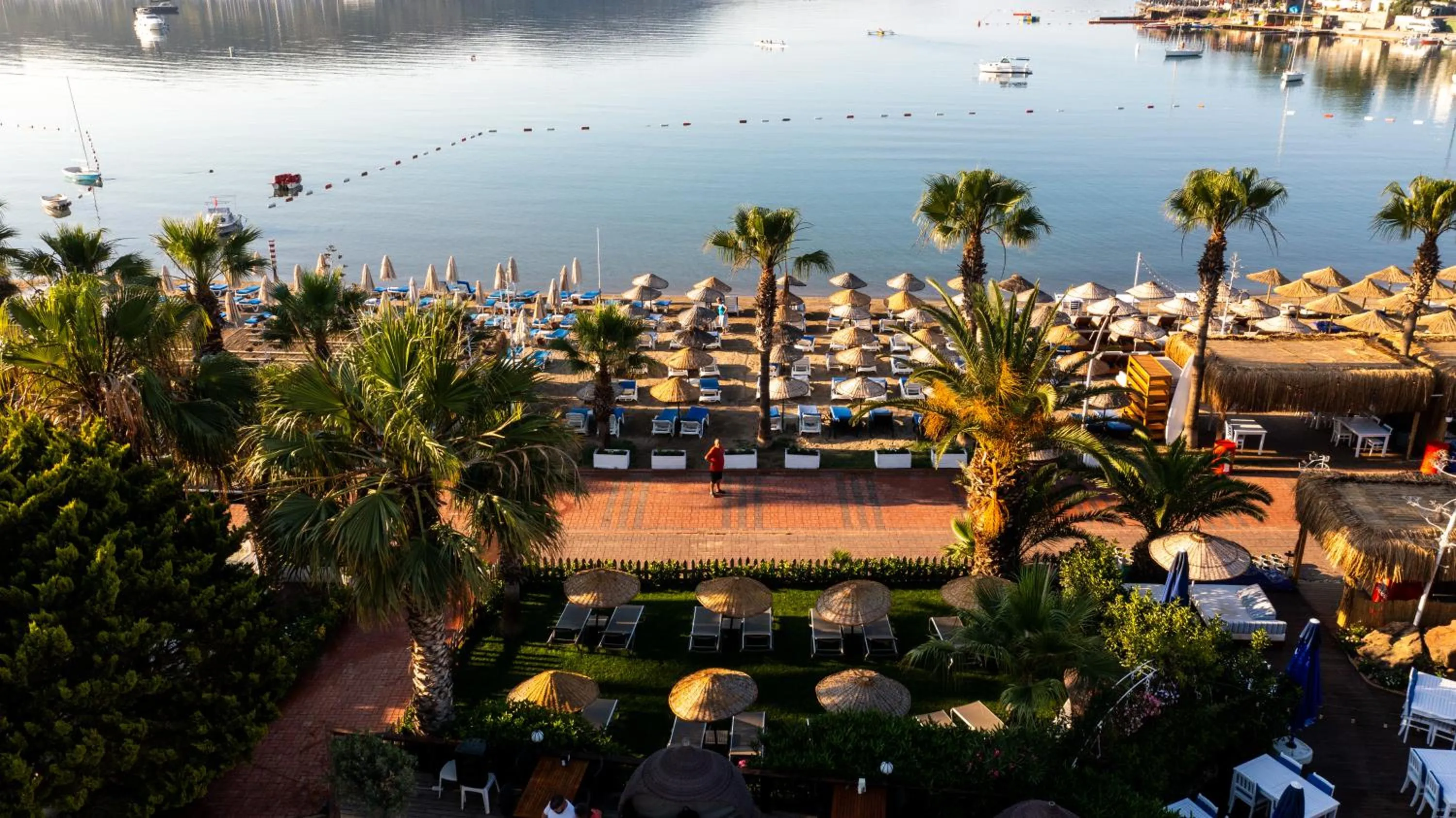 Beach in Costa Bitezhan Beach Hotel