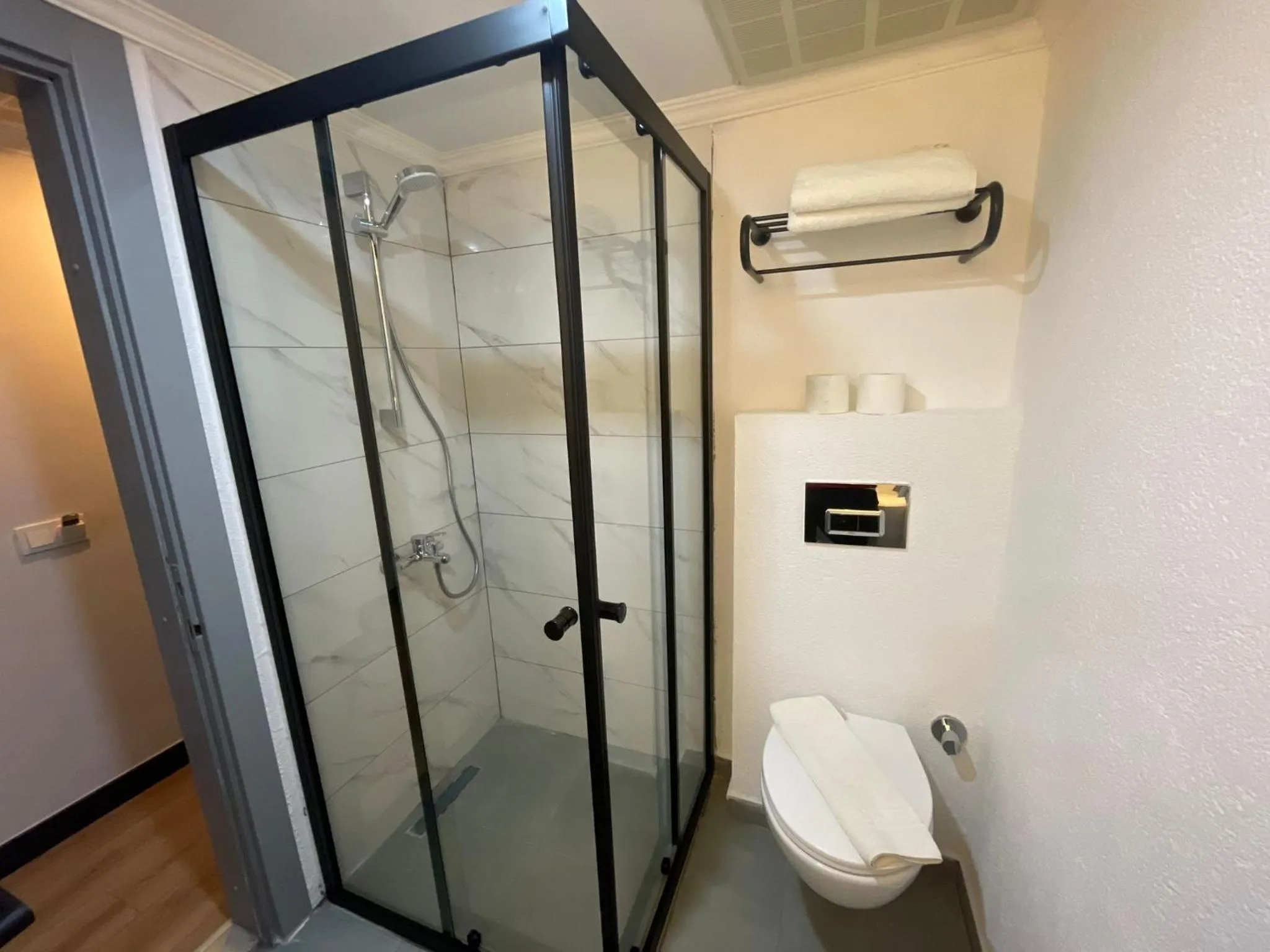 Shower in Costa Bitezhan Beach Hotel