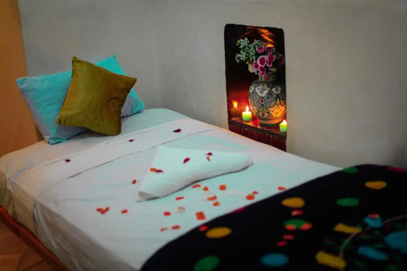 Comfort Triple Room with Shower in Riad Douja Comfort Triple Room with Shower in Riad Douja