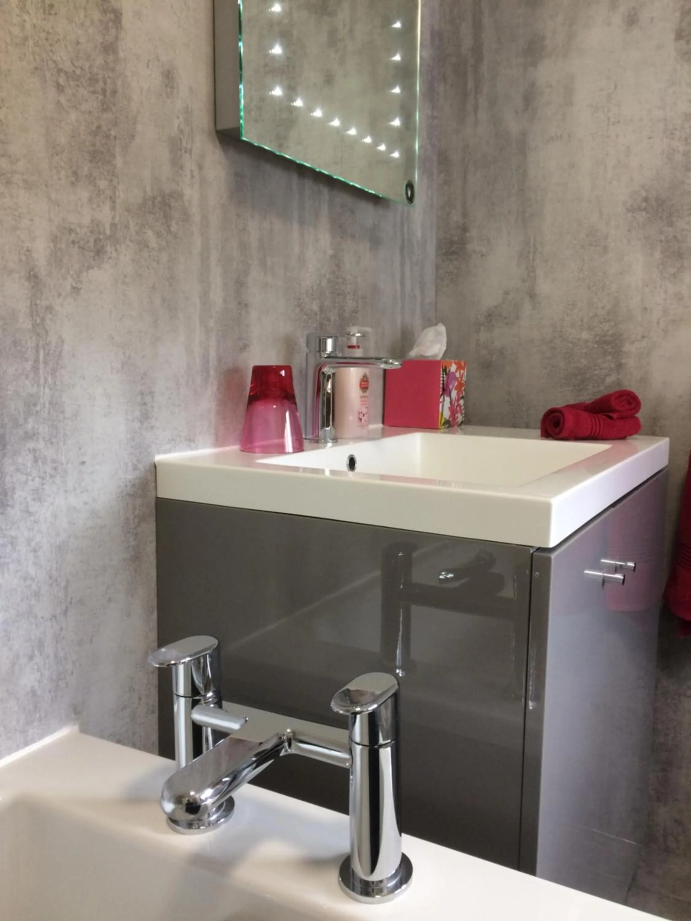 Bathroom in Torbeag House