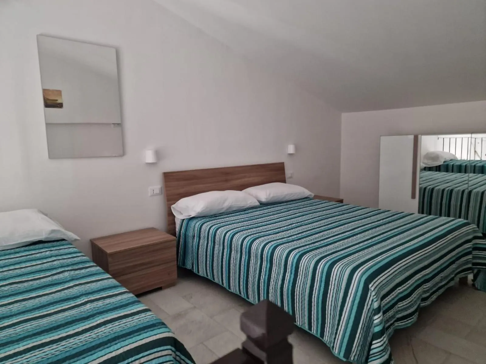 Bed in Antico Palazzo del Corso by Home Dardano