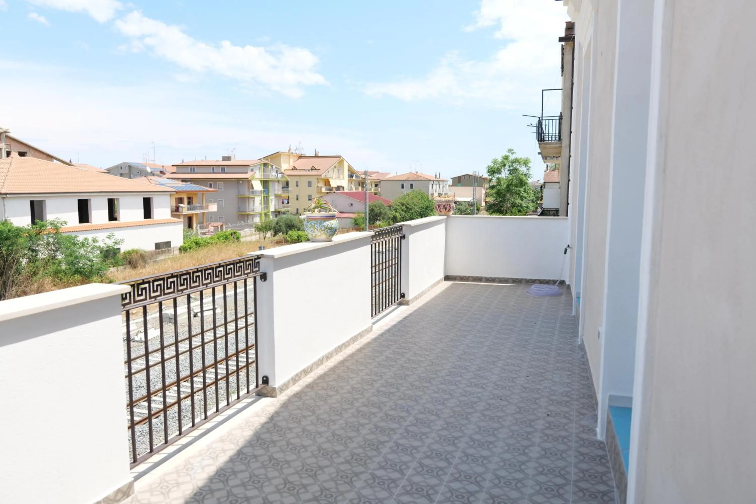 Antico Palazzo del Corso by Home Dardano