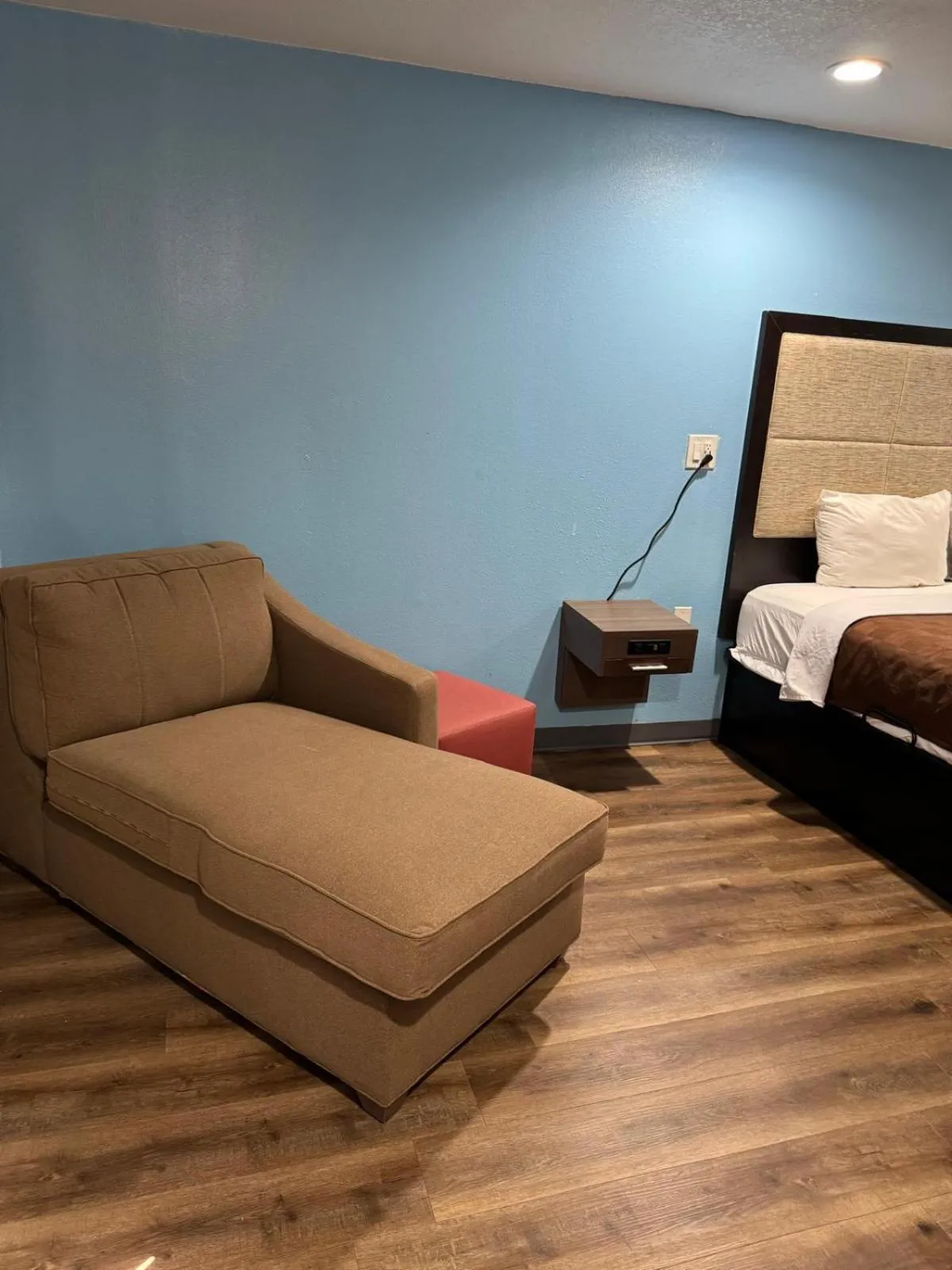 Bed in Executive Inn