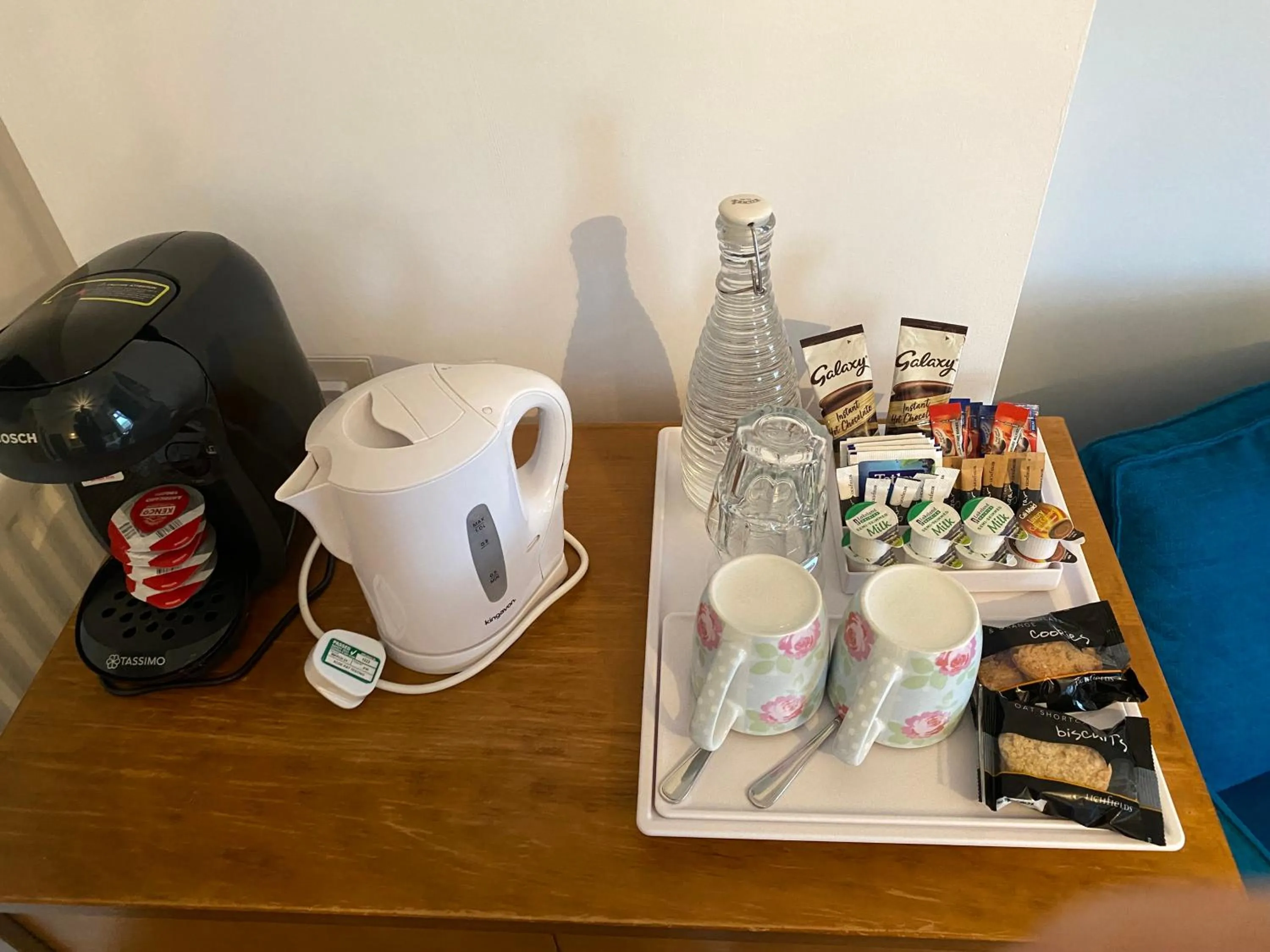 Coffee/tea facilities in The Fossil Tree Hotel
