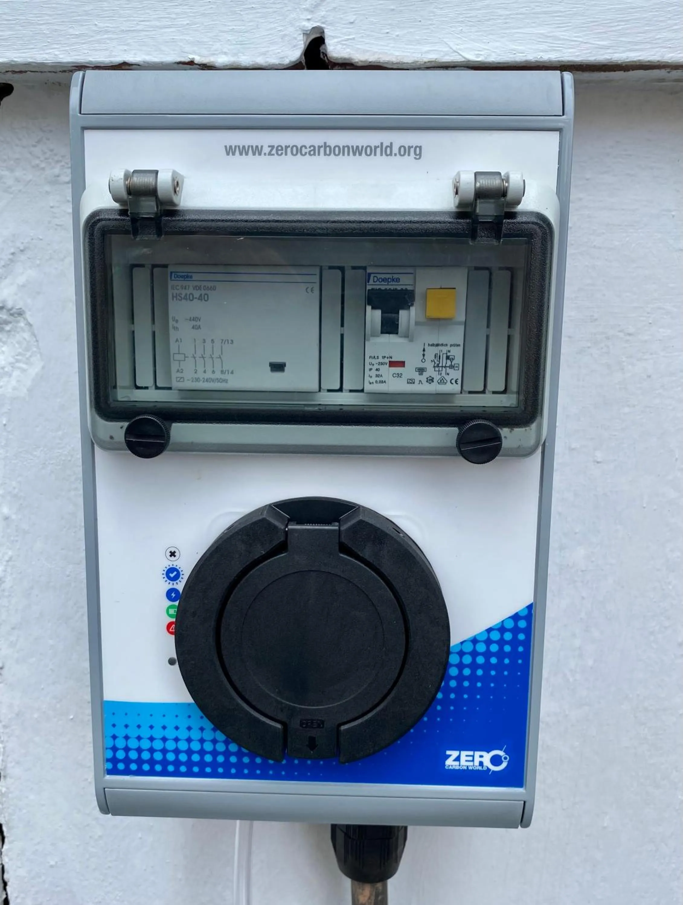 Parking in The Fossil Tree Hotel