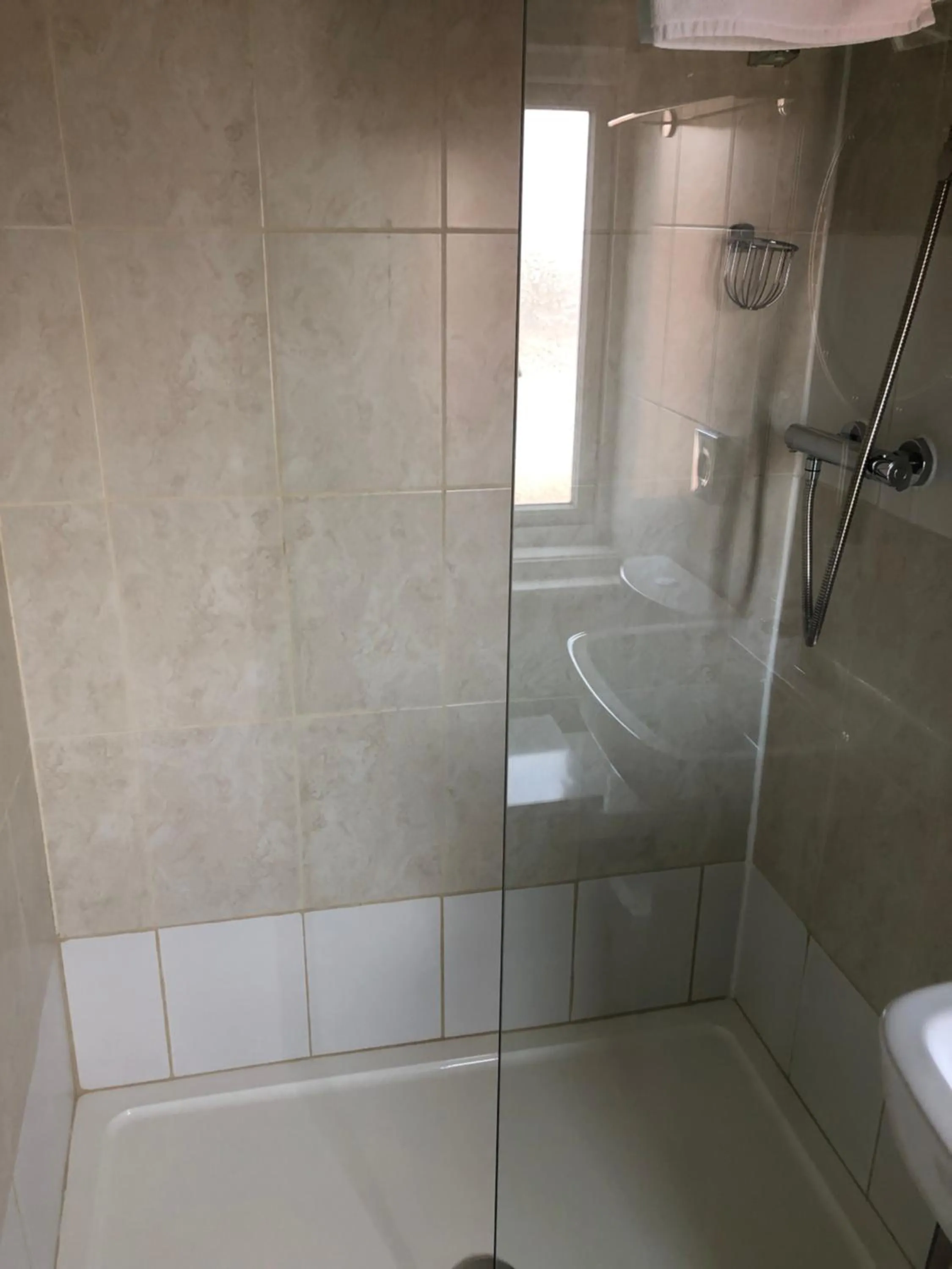 Bathroom in The Fossil Tree Hotel