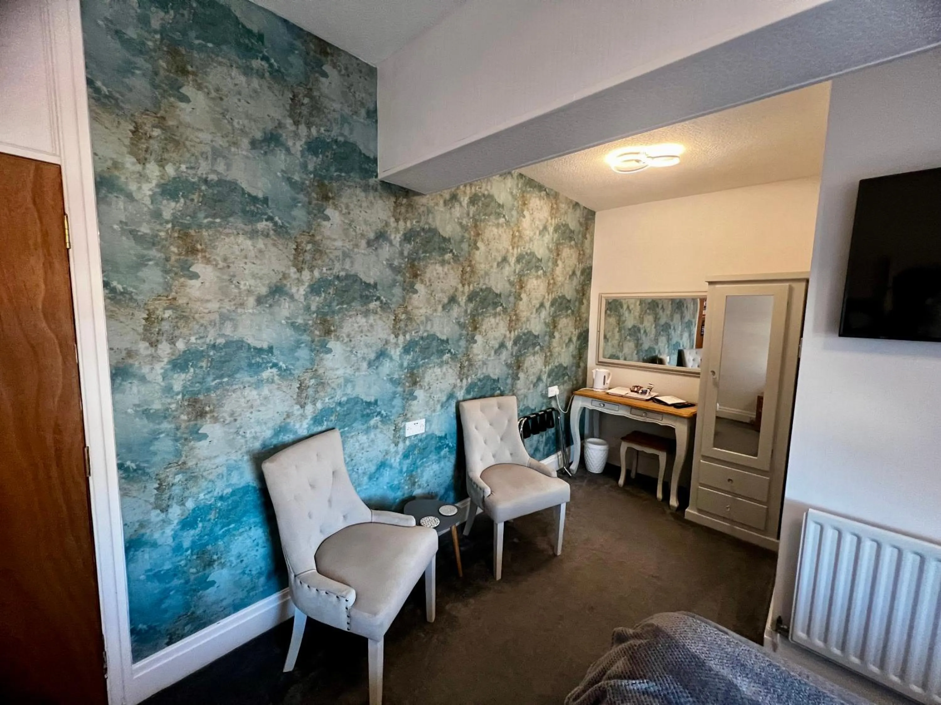 Bedroom in The Fossil Tree Hotel