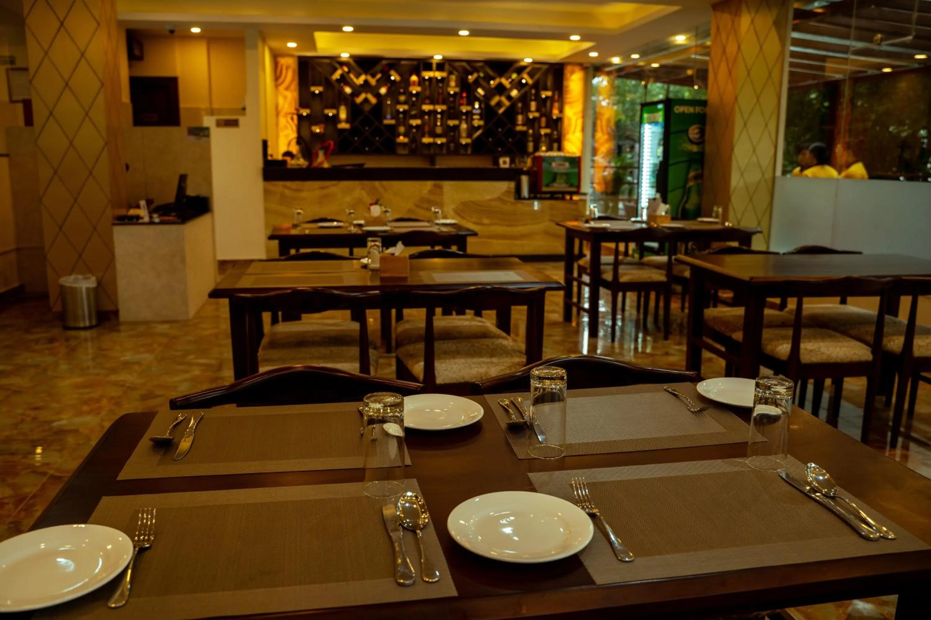 Restaurant/places to eat in Hotel Black Diamond - Inside Airport
