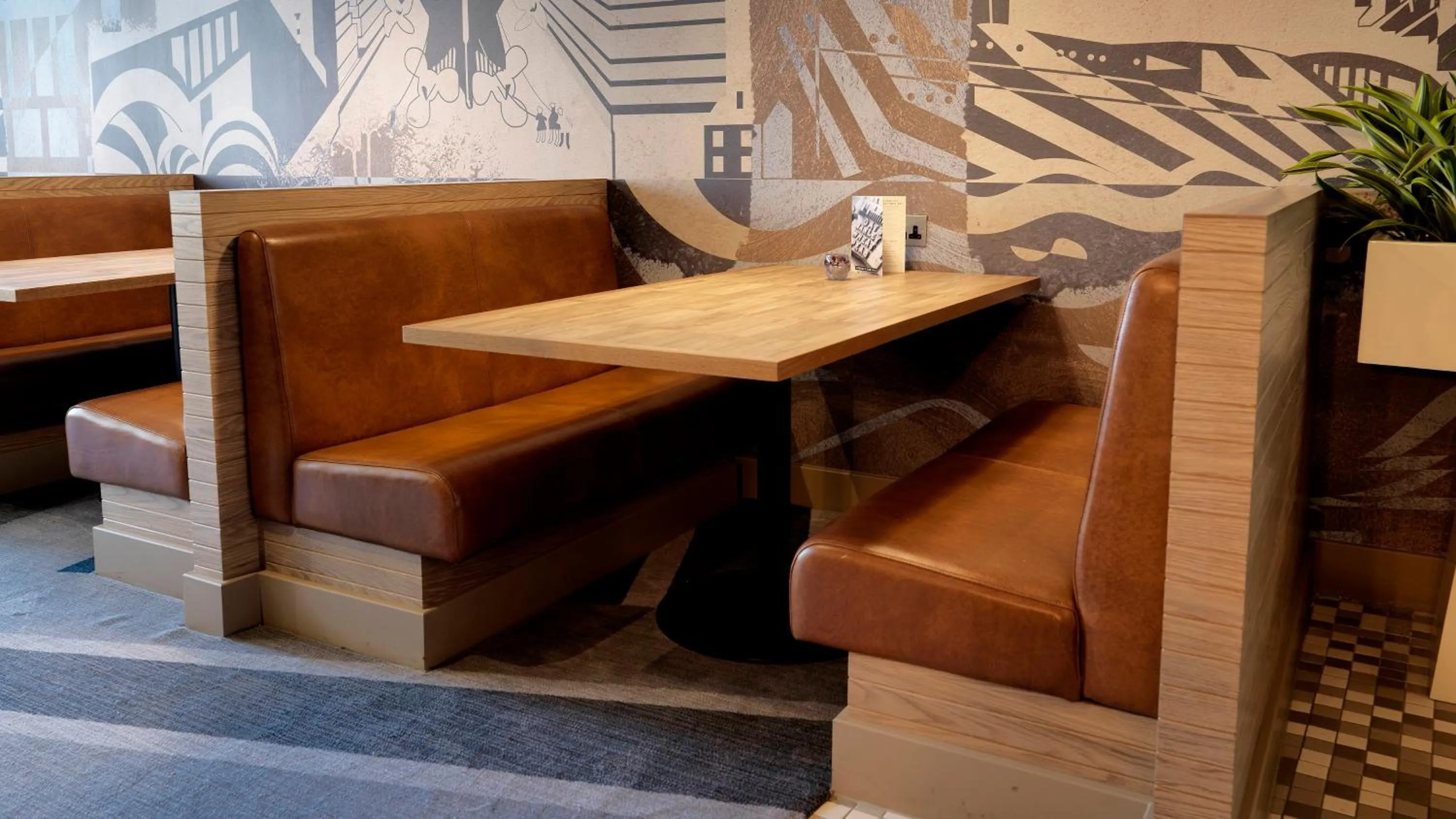 Restaurant/places to eat in Crowne Plaza Plymouth by IHG