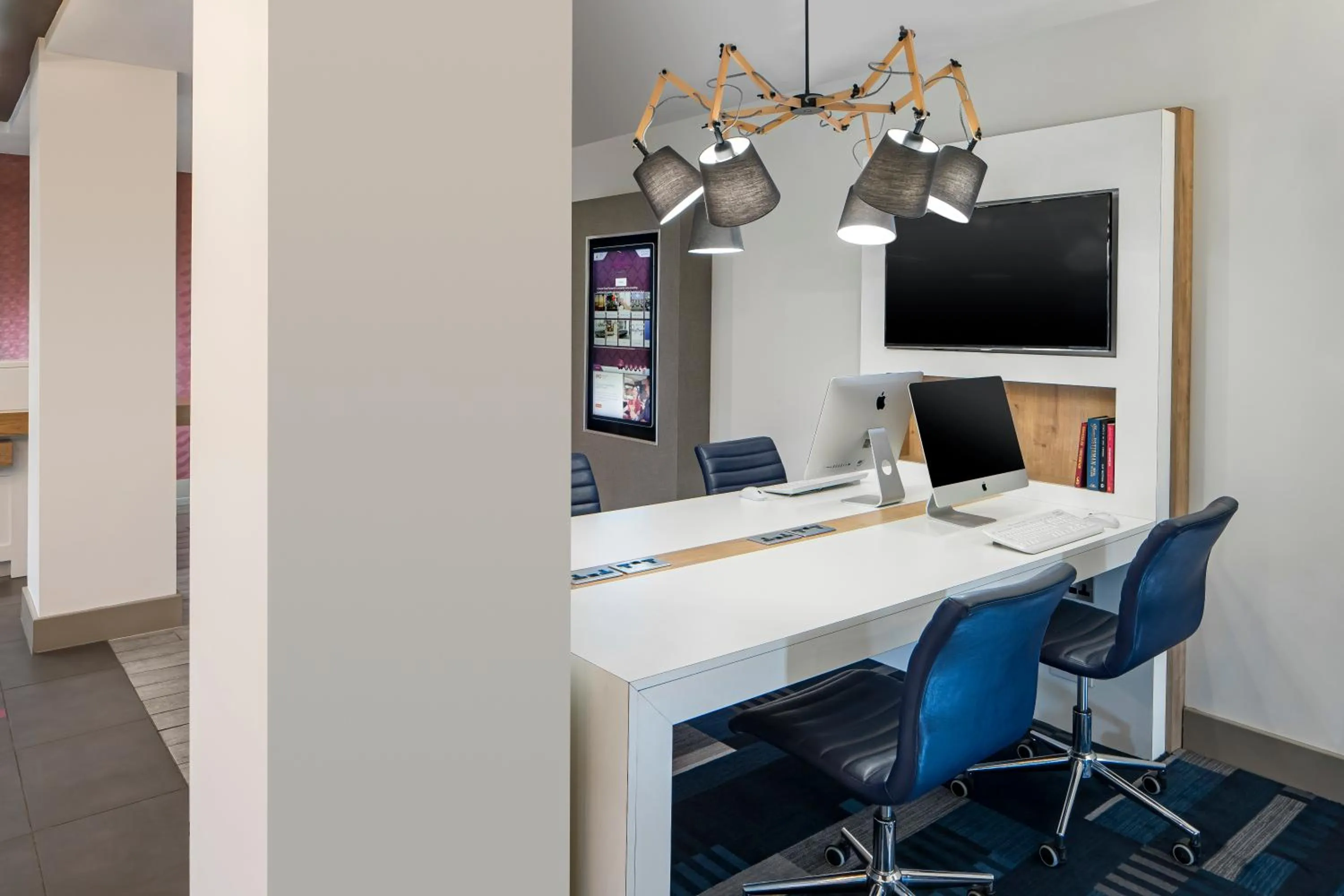 Business facilities in Crowne Plaza Plymouth by IHG