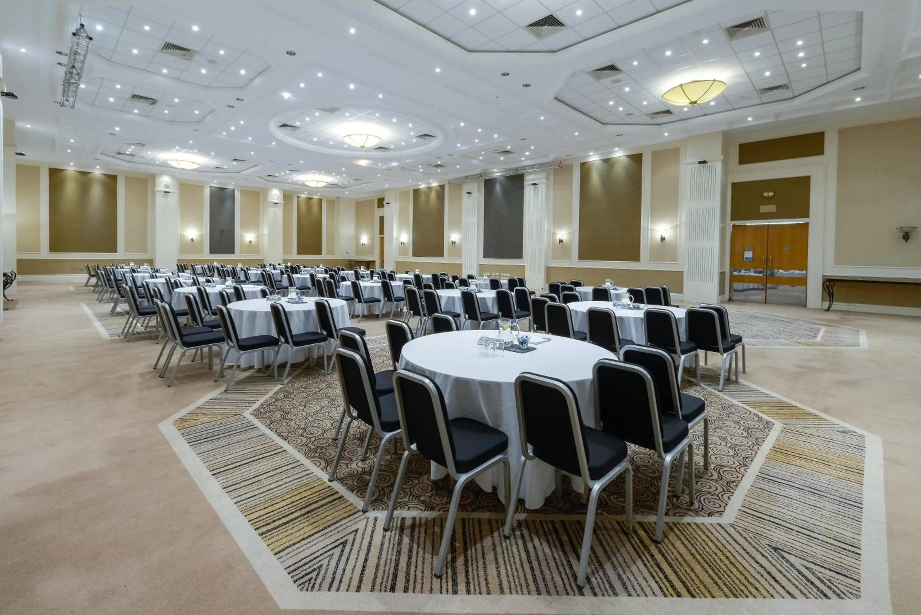 Meeting/conference room in Crowne Plaza Plymouth by IHG