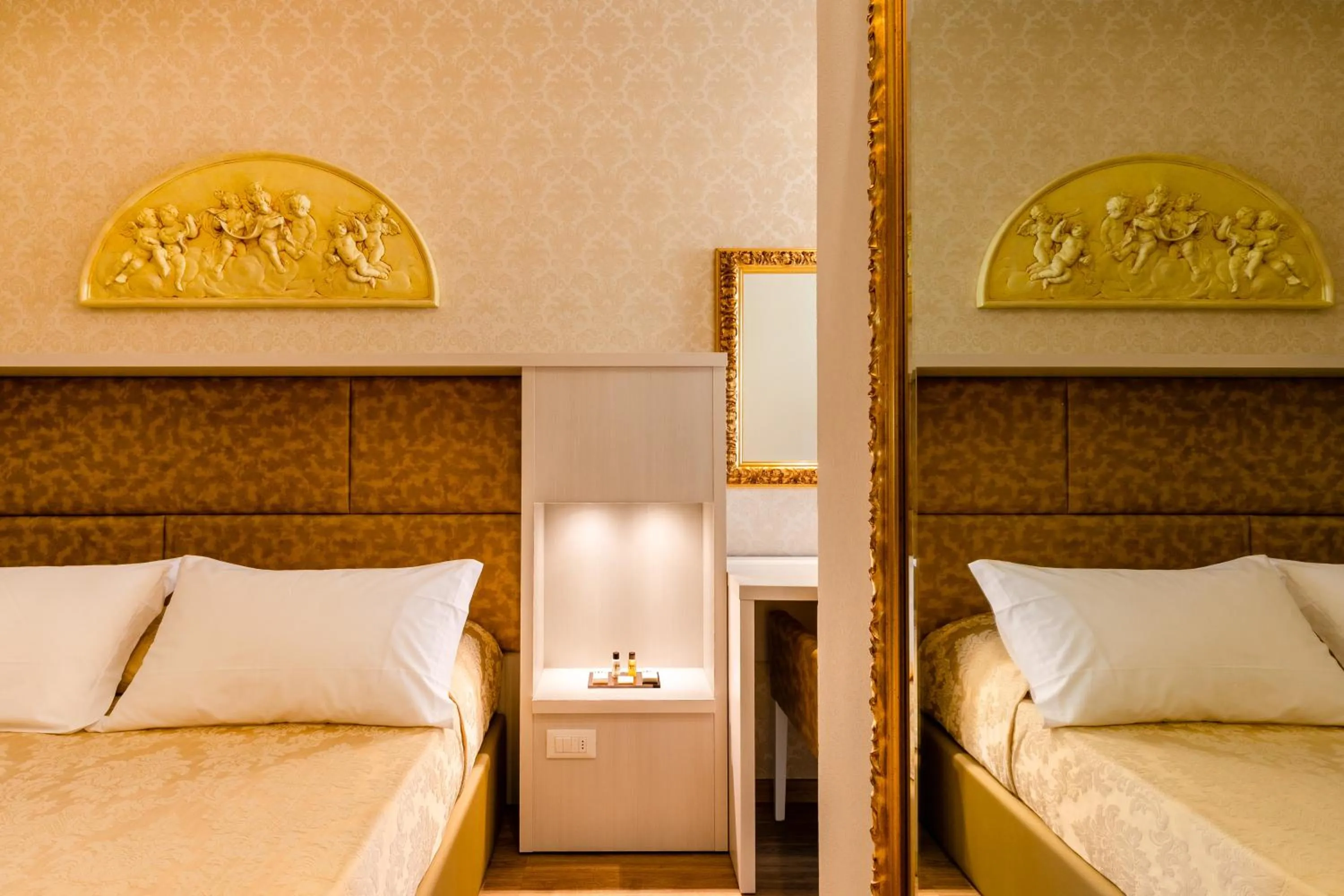 Bed in Hotel Mazzanti