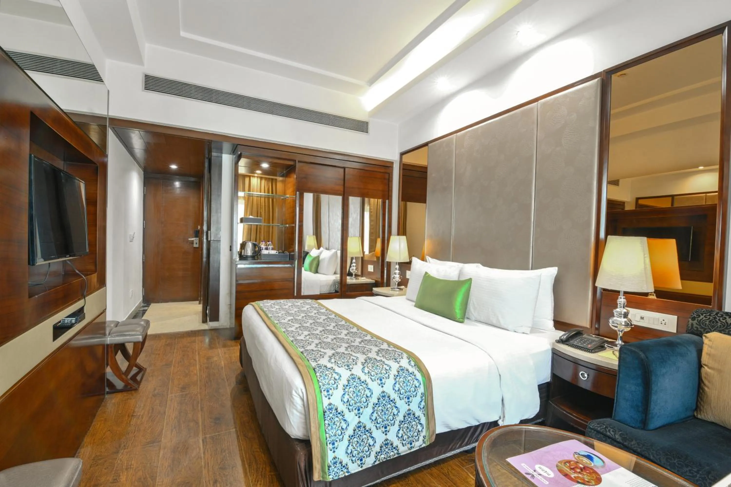 Photo of the whole room, Bed in Flute Boutique by Hotel 91