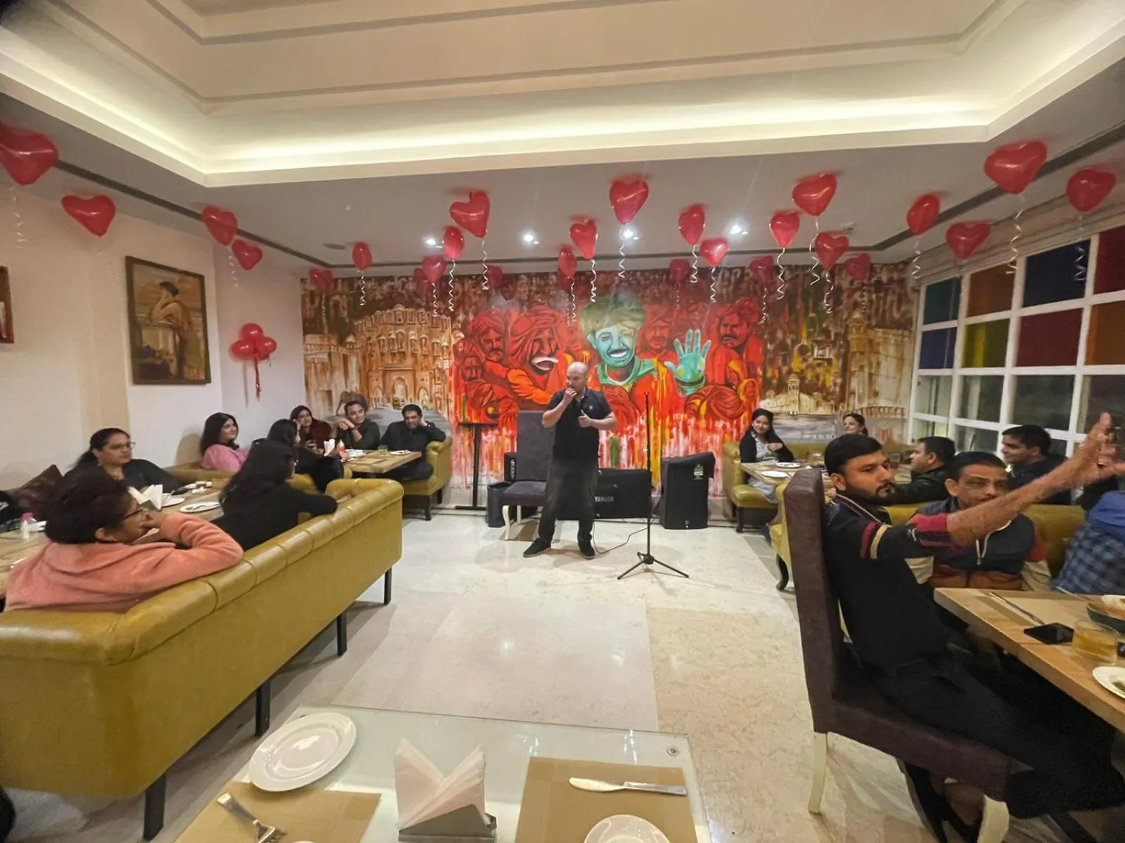 Restaurant/places to eat in Flute Boutique by Hotel 91