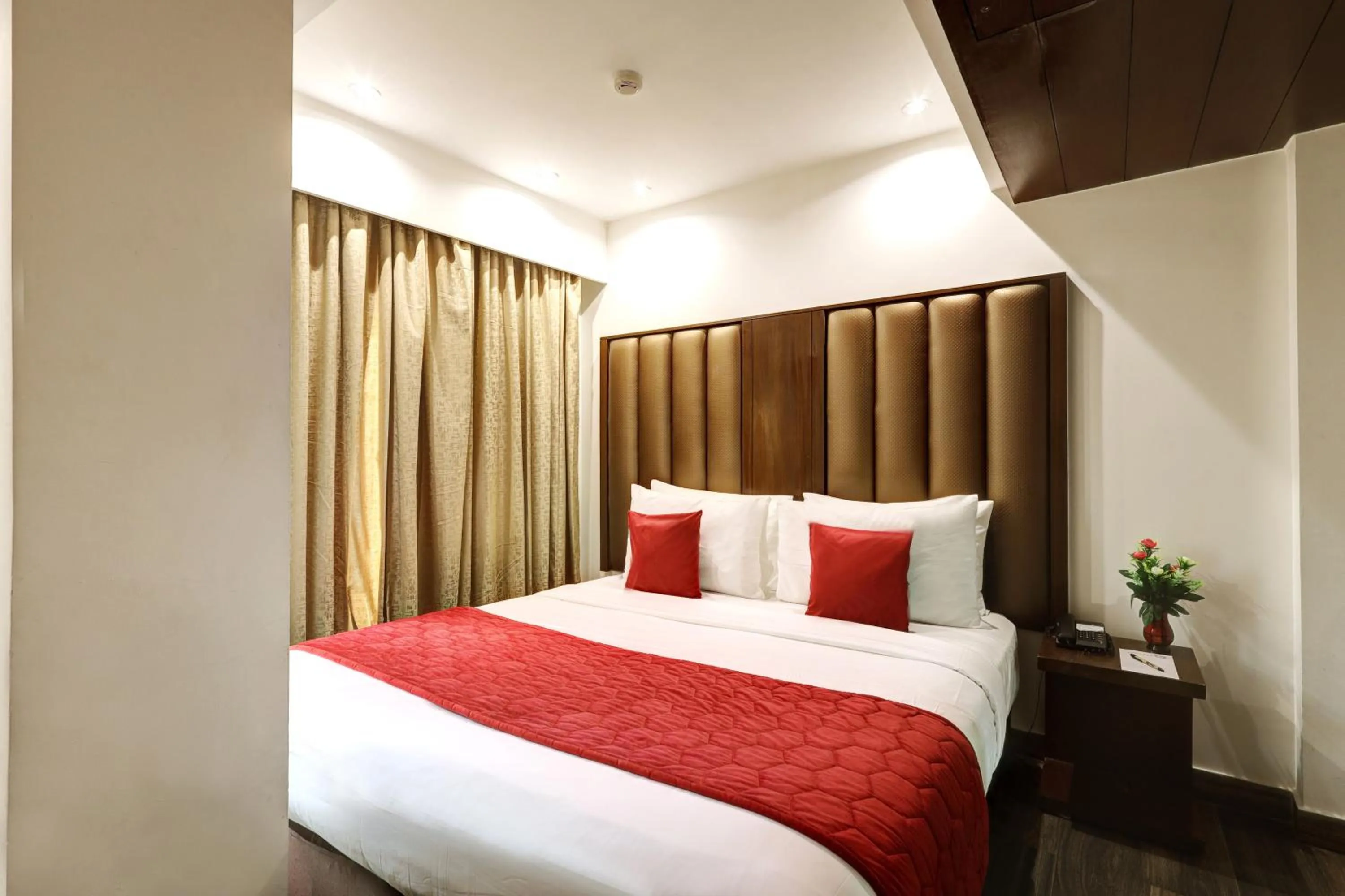 Bed in Flute Boutique by Hotel 91